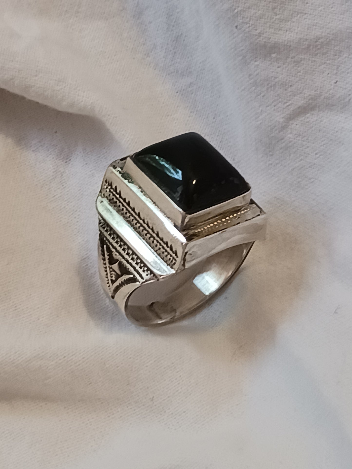 Bague touareg en argent massif