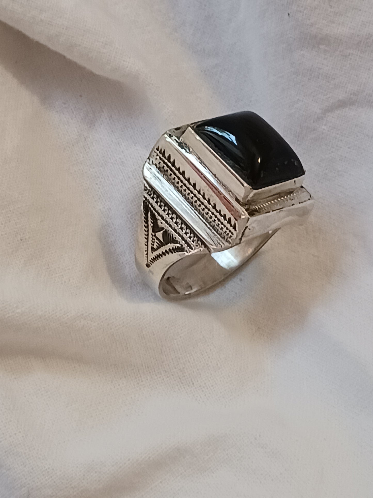Bague touareg en argent massif
