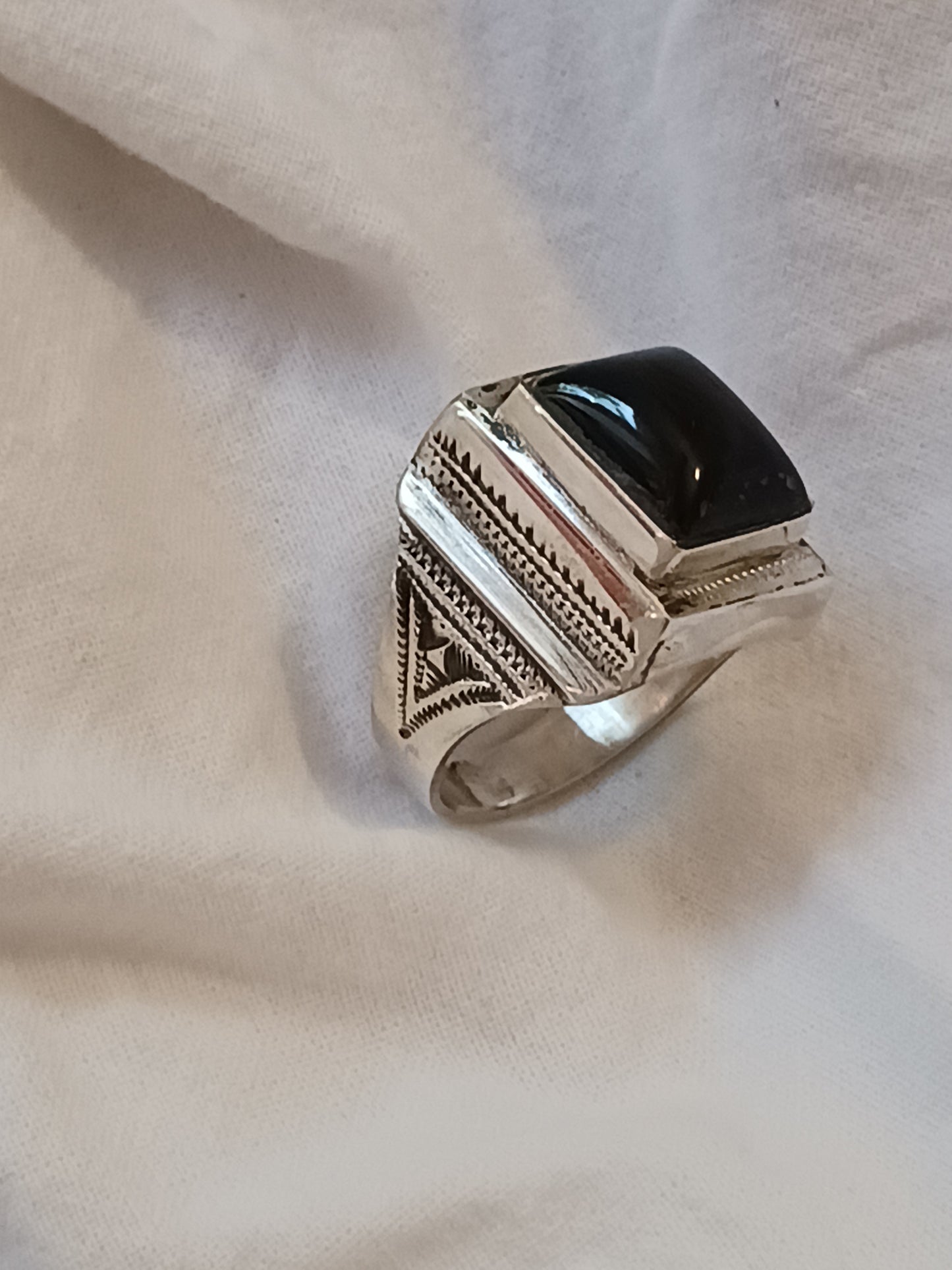 Bague touareg en argent massif