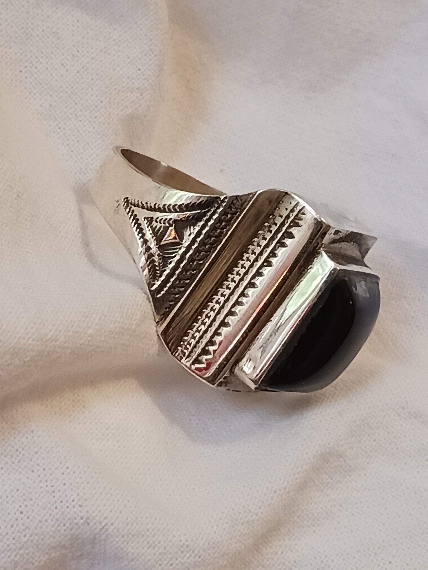 Bague touareg en argent massif