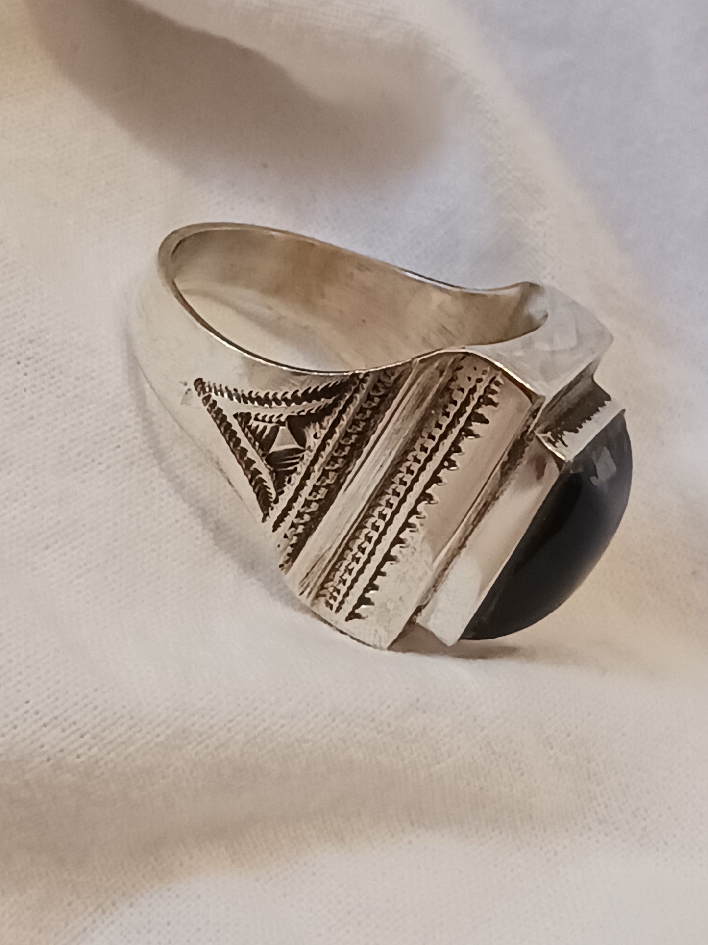 Bague touareg en argent massif