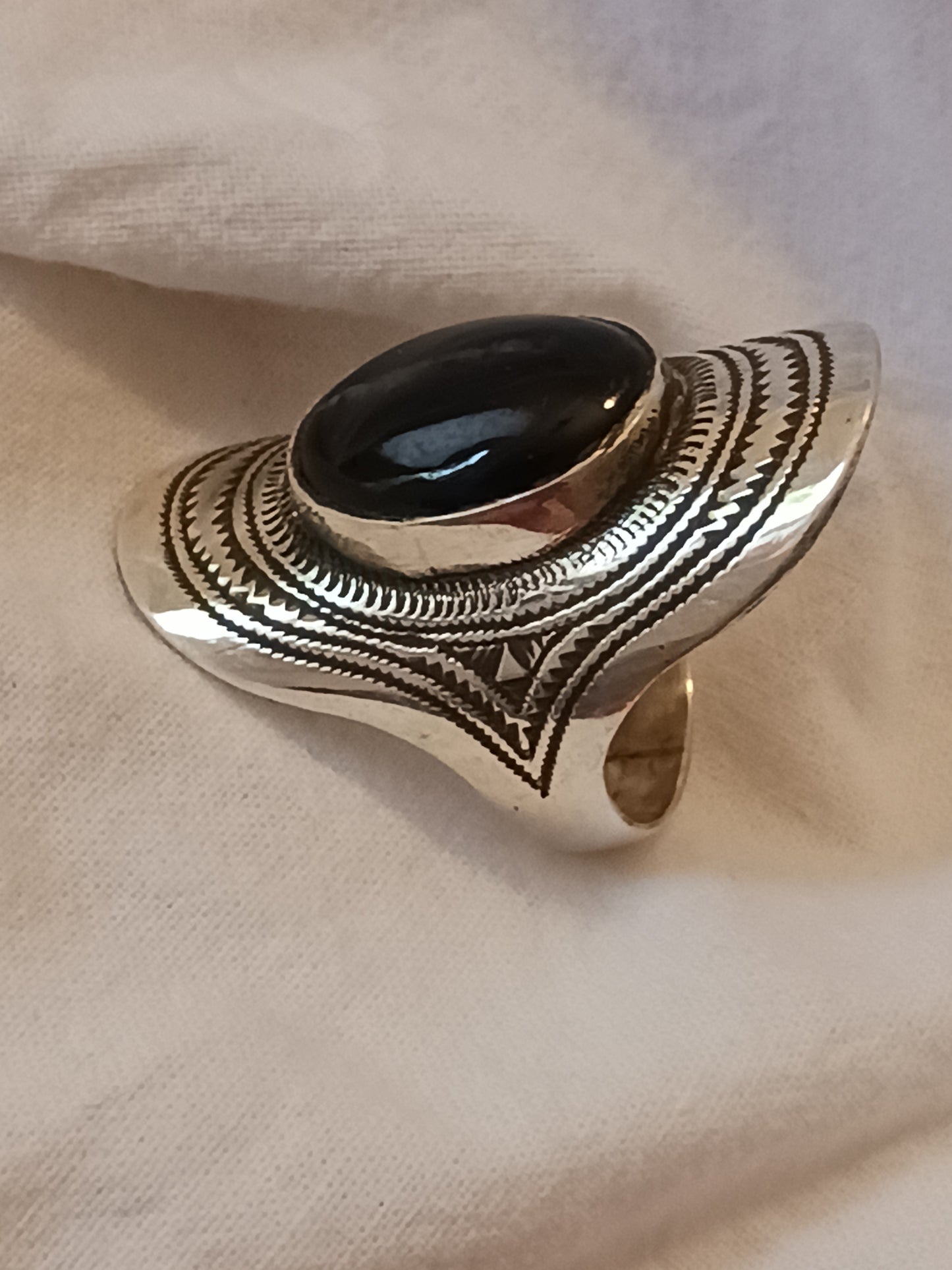 Bague touareg en argent massif