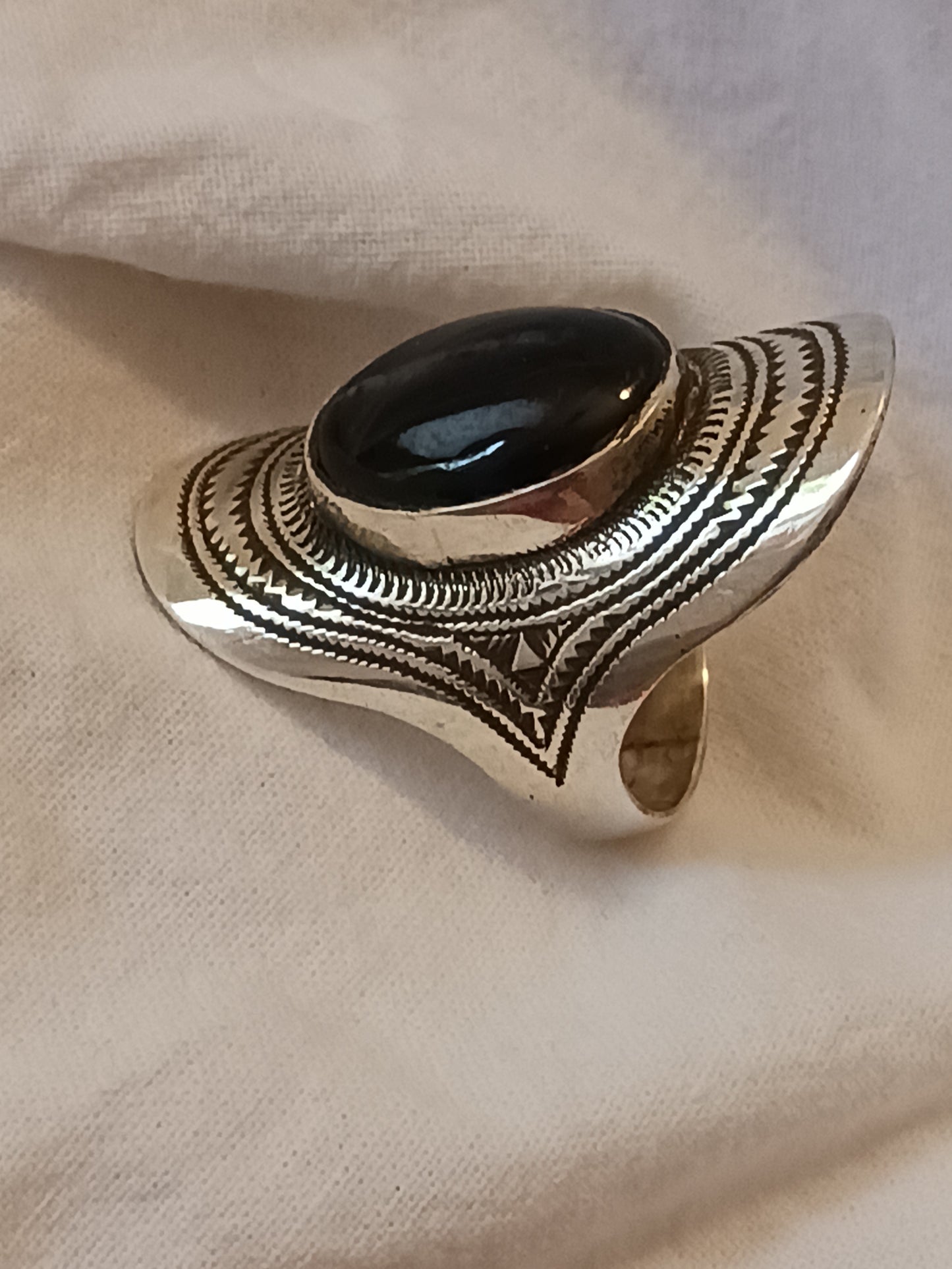 Bague touareg en argent massif