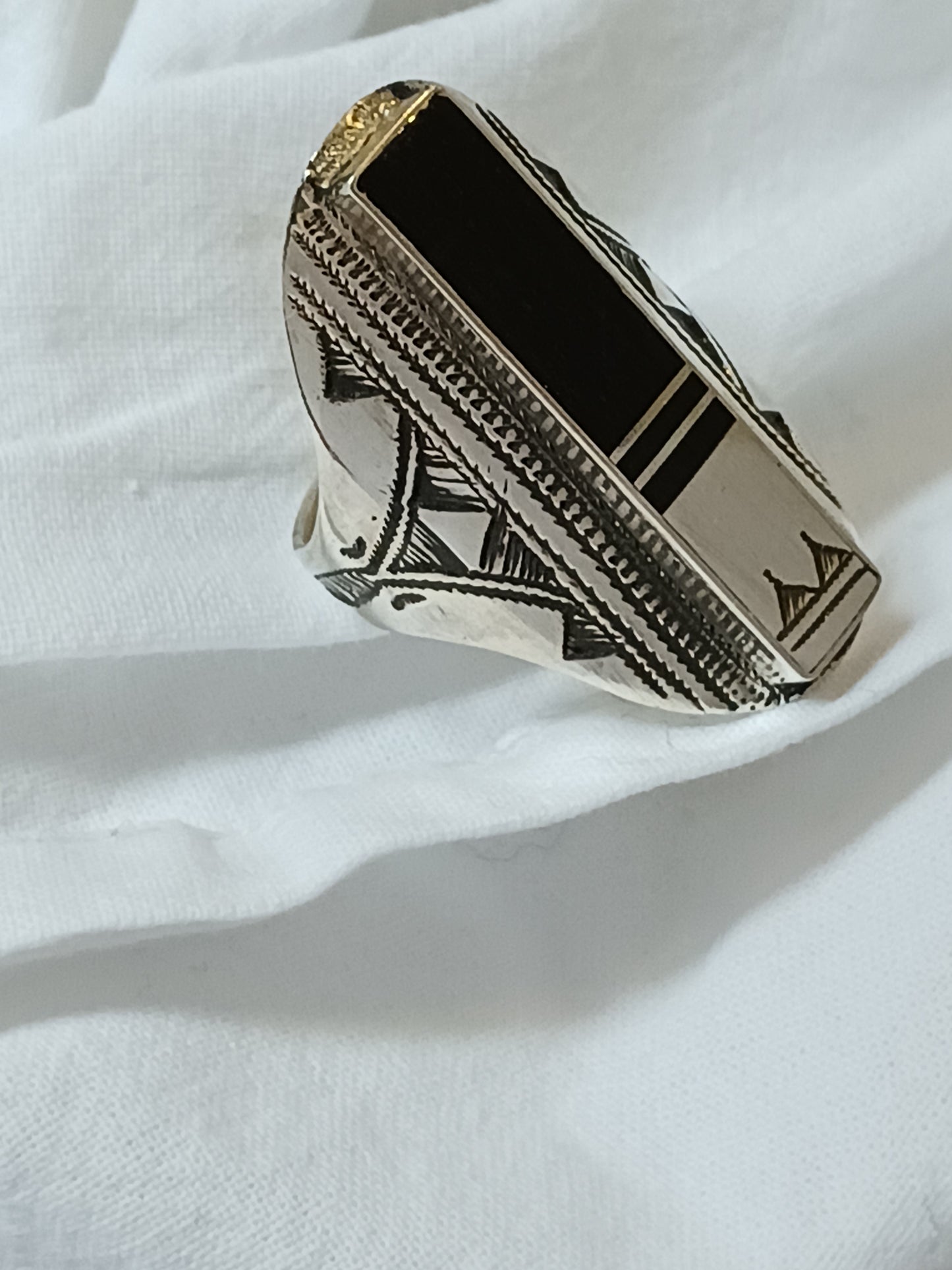 Bague touareg en argent massif