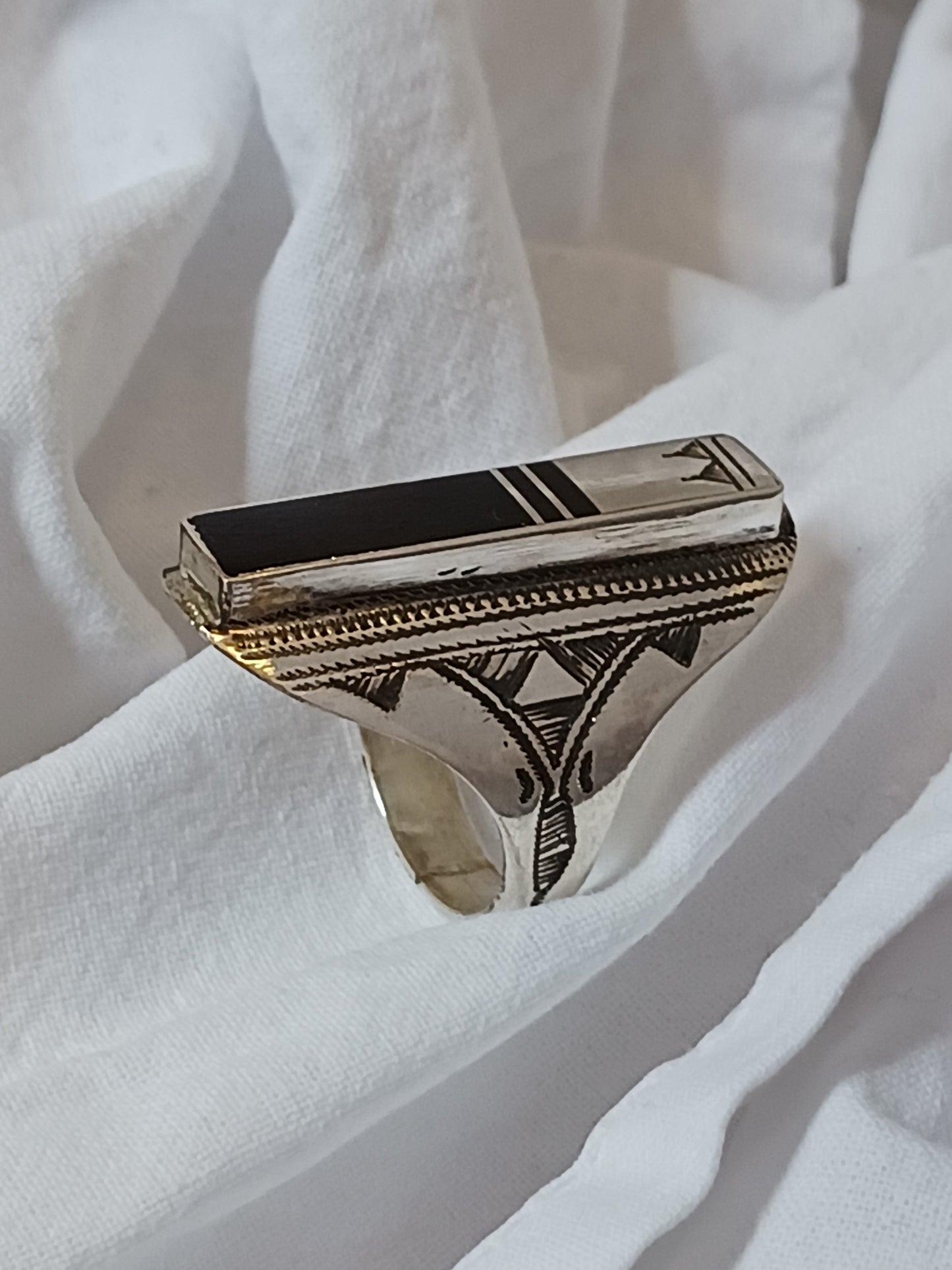 Bague touareg en argent massif