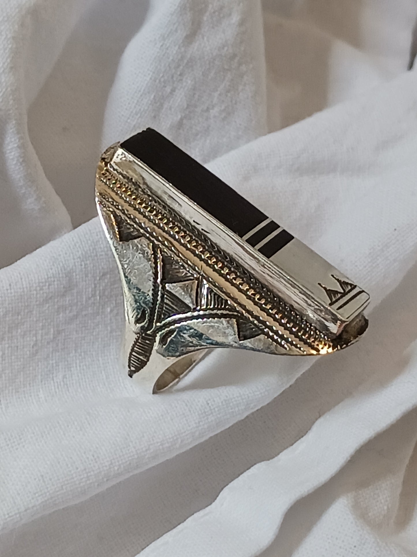Bague touareg en argent massif