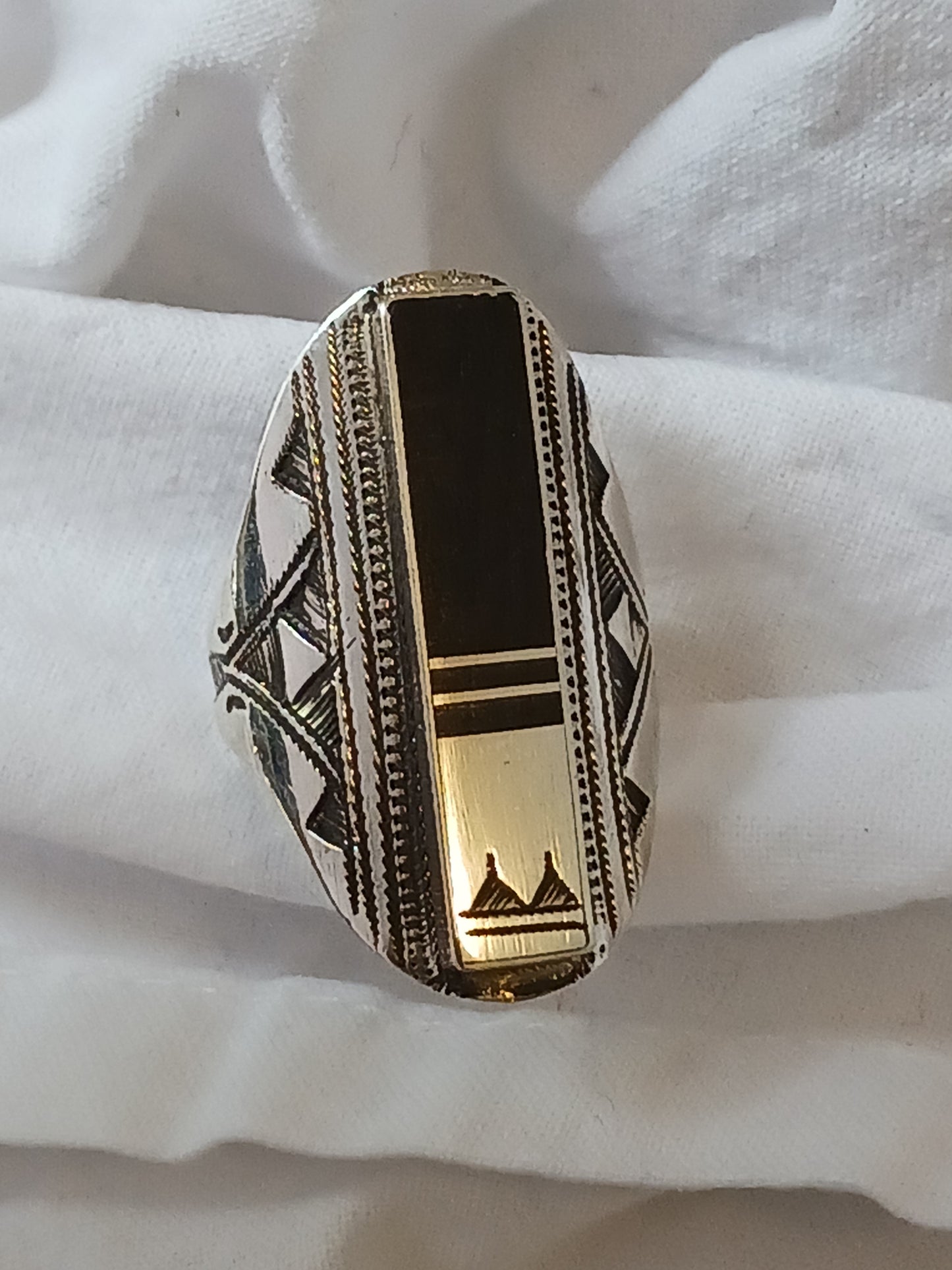Bague touareg en argent massif