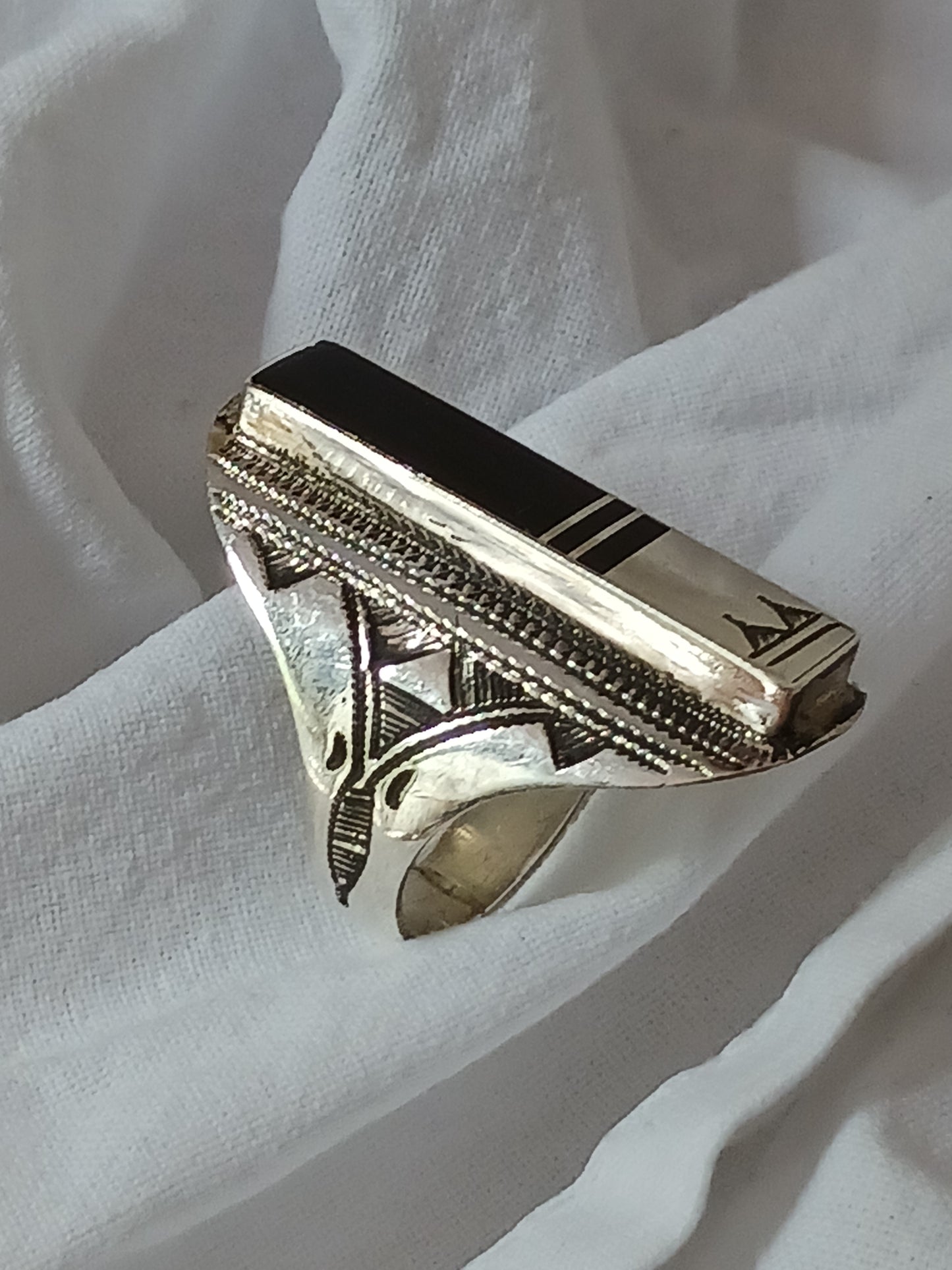 Bague touareg en argent massif