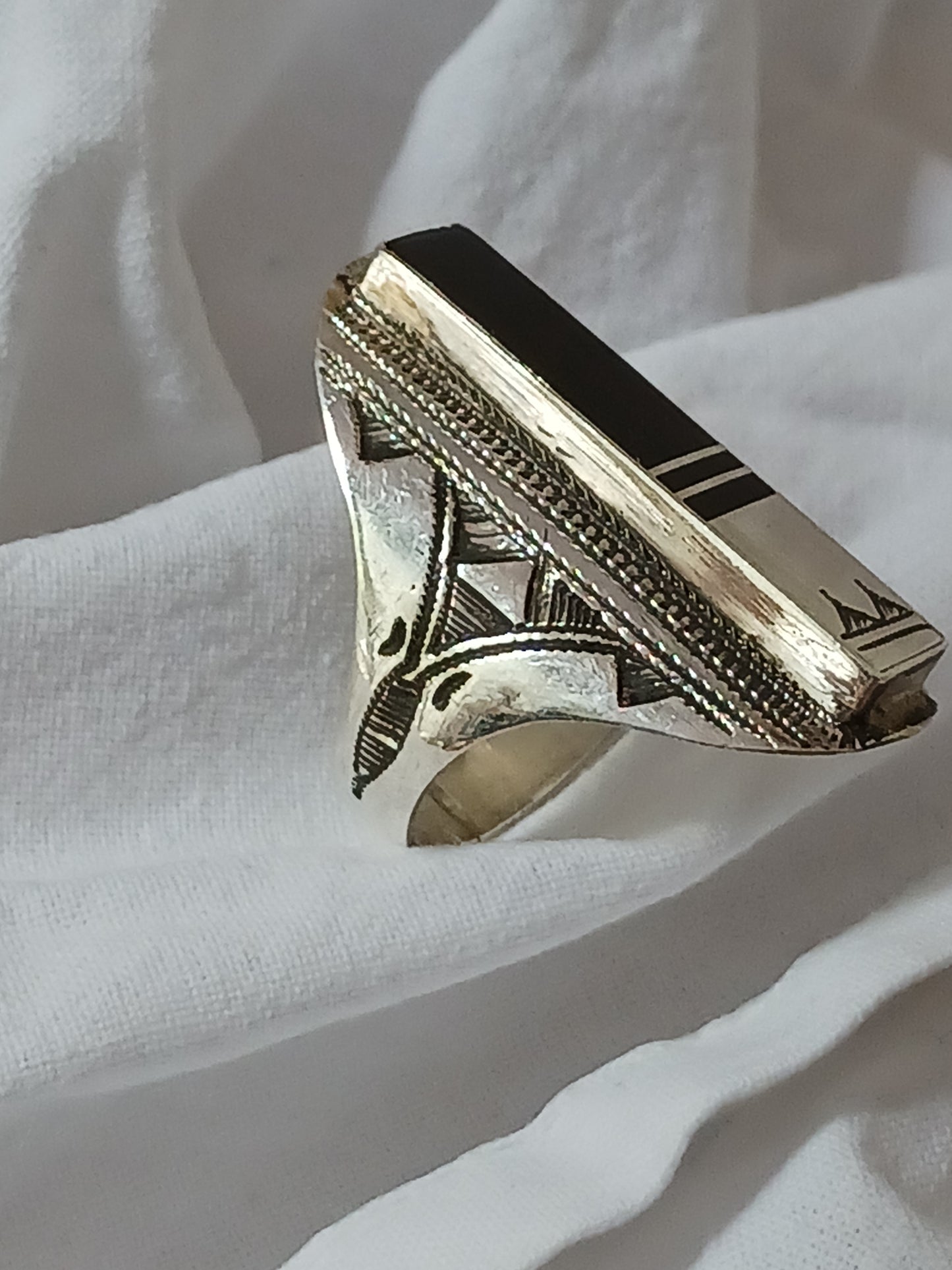 Bague touareg en argent massif