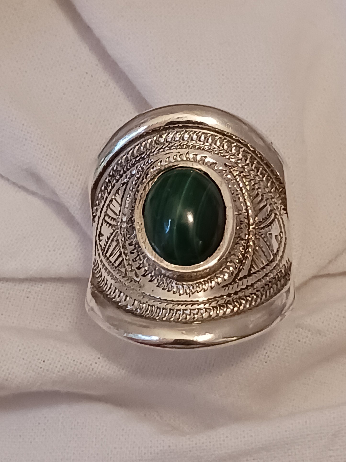 Bague touareg en argent massif