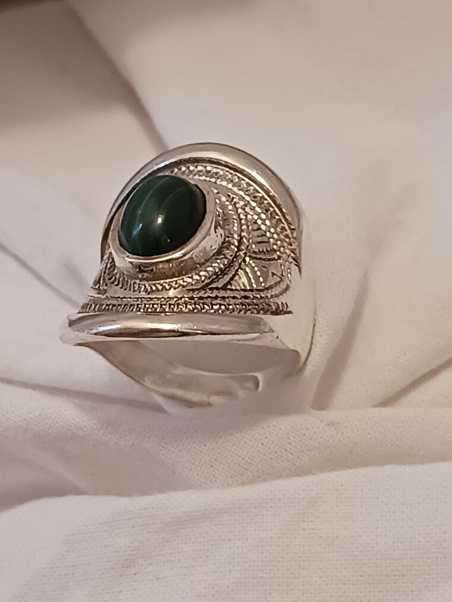 Bague touareg en argent massif