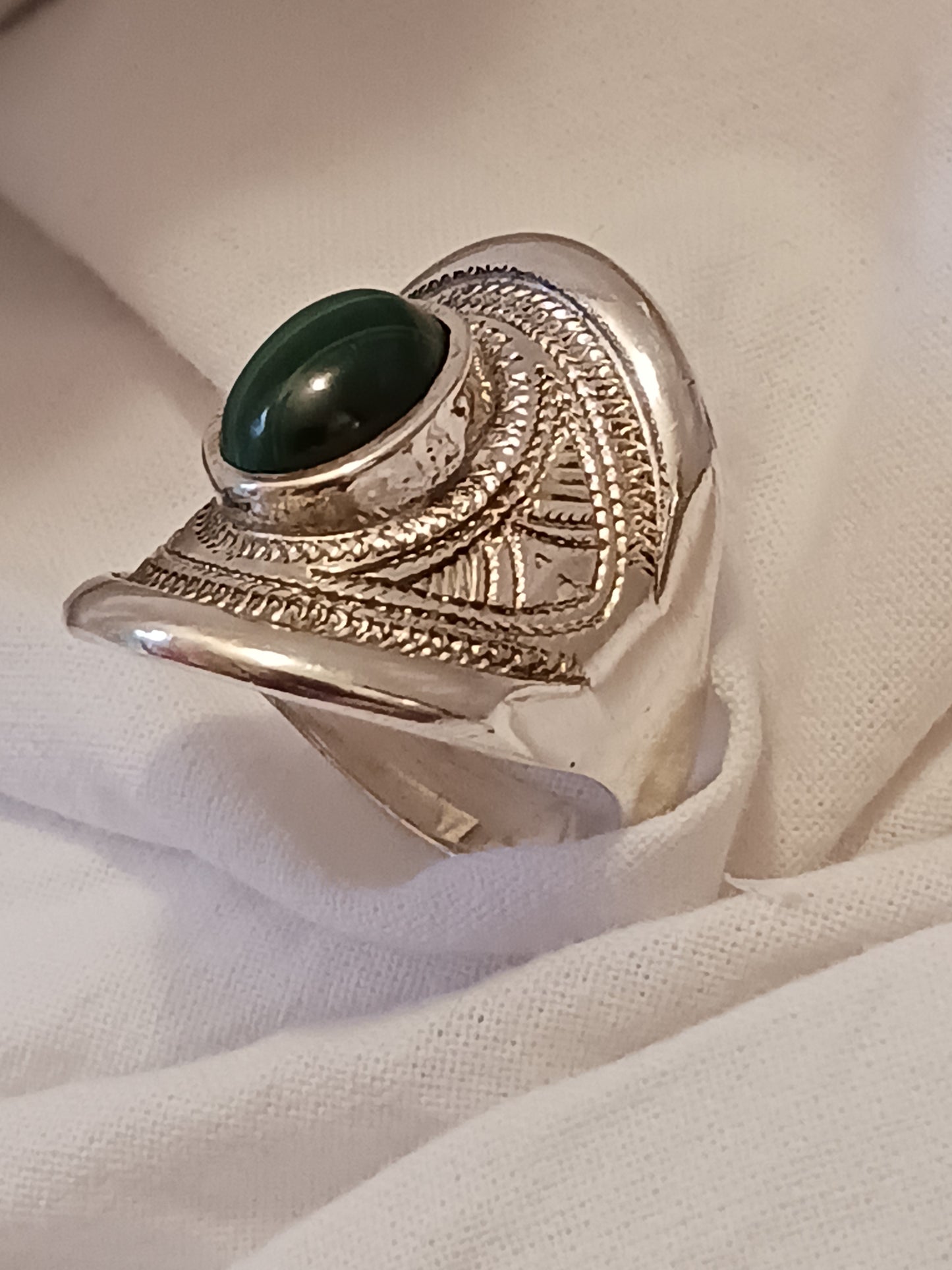 Bague touareg en argent massif
