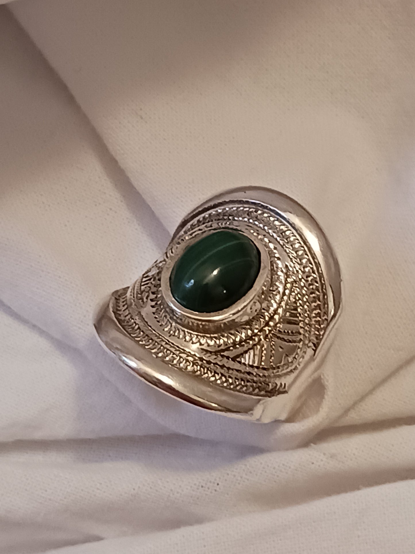 Bague touareg en argent massif