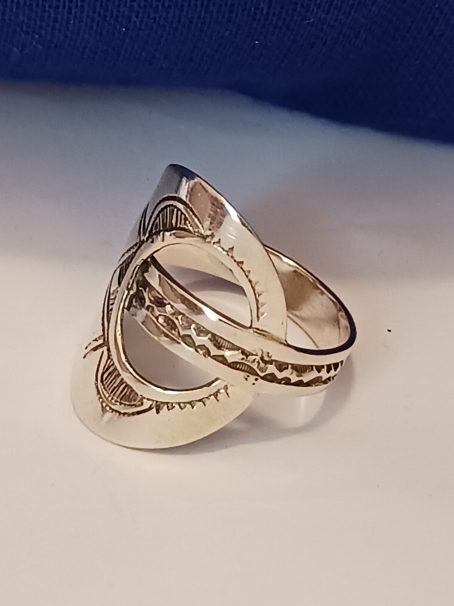 Bague touareg en argent massif