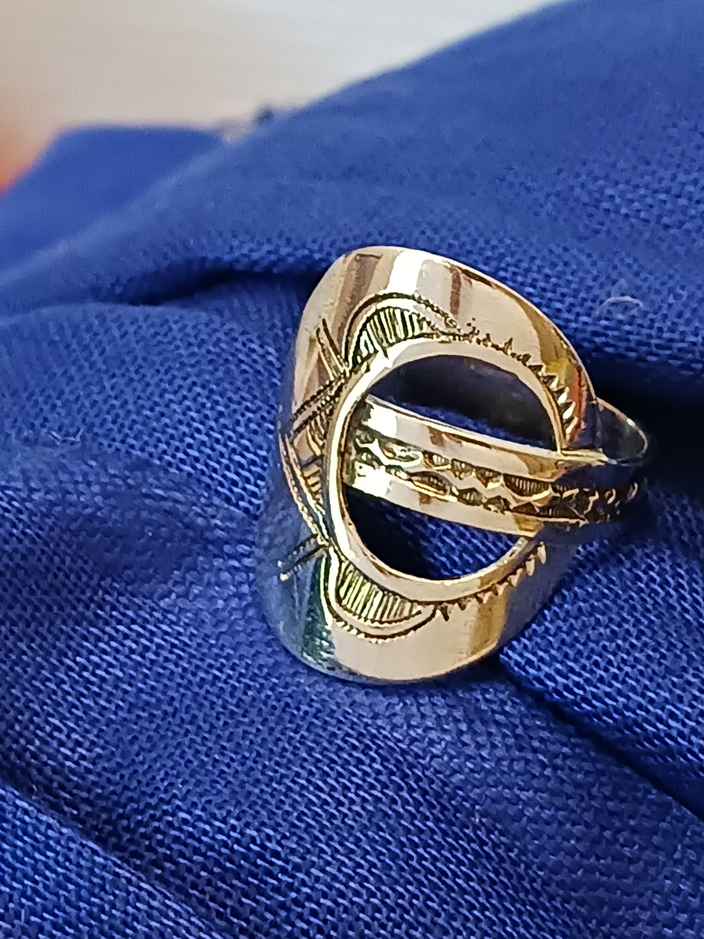 Bague touareg en argent massif