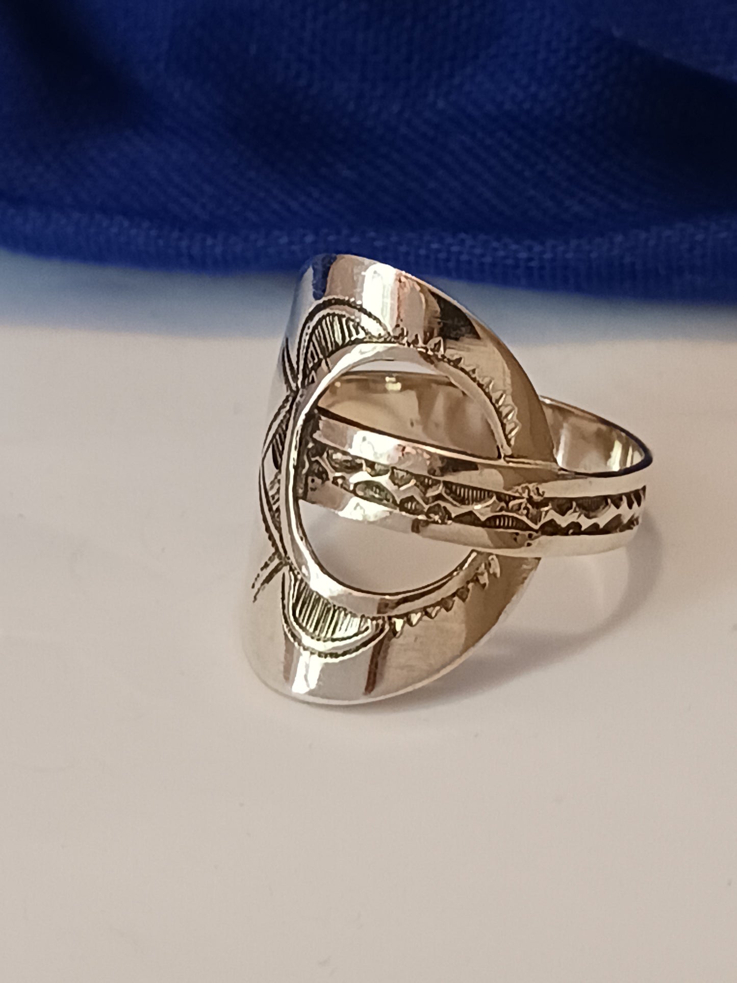 Bague touareg en argent massif
