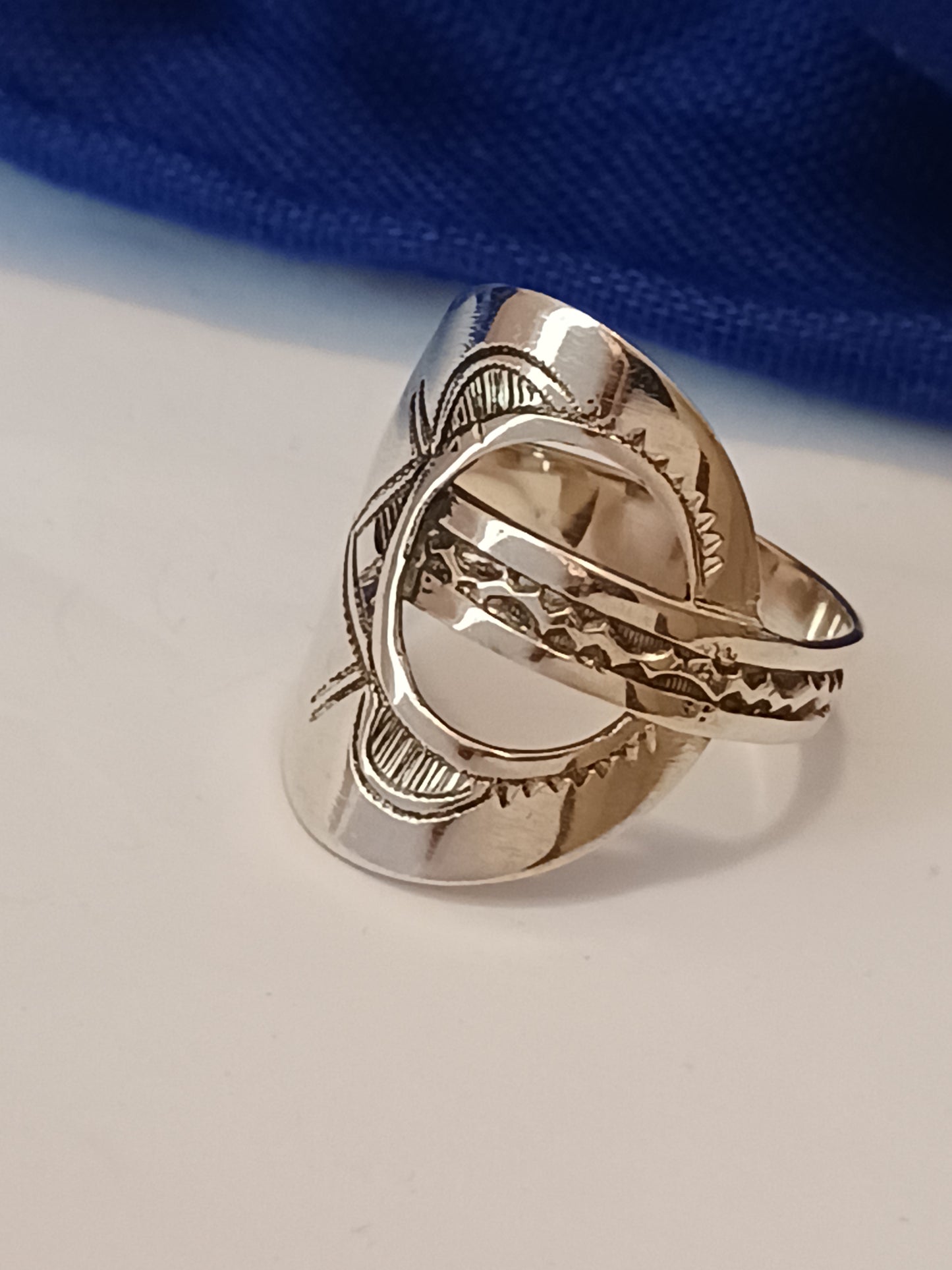 Bague touareg en argent massif