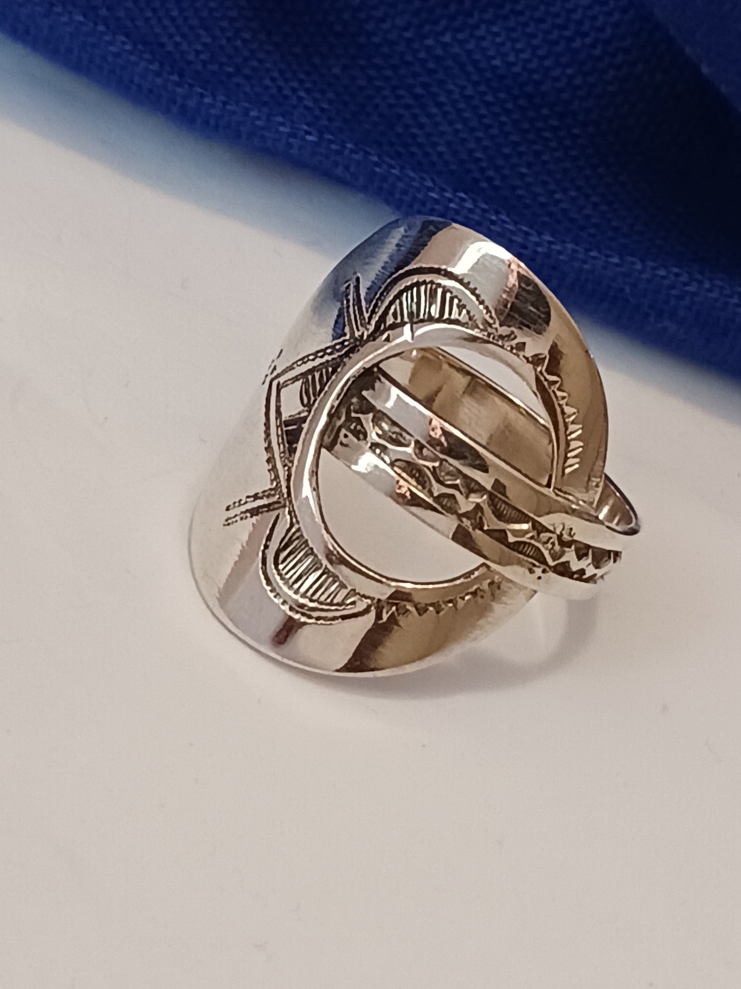 Bague touareg en argent massif