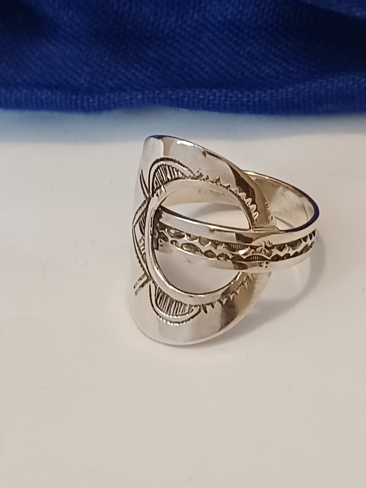 Bague touareg en argent massif