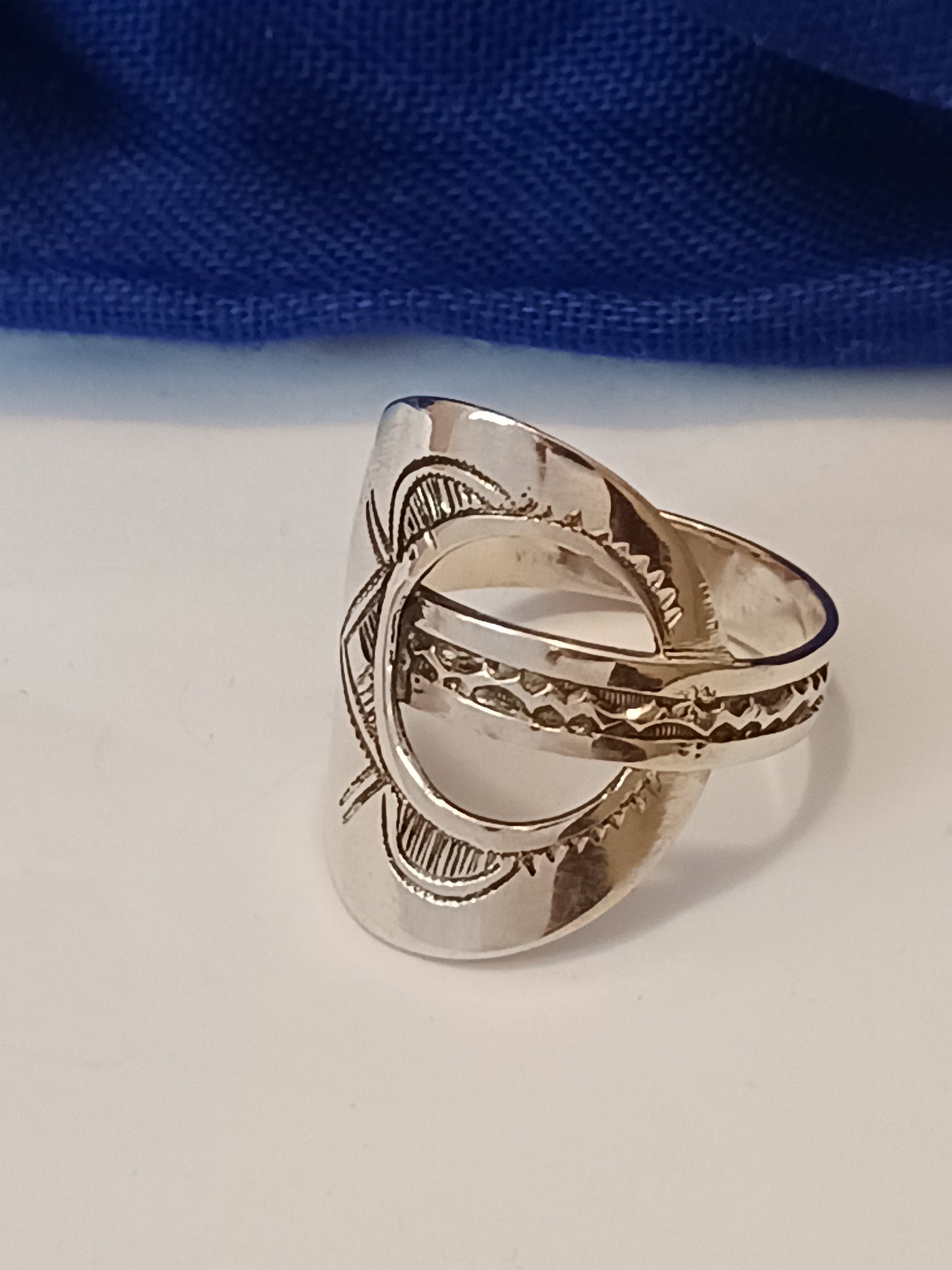 Bague touareg en argent massif