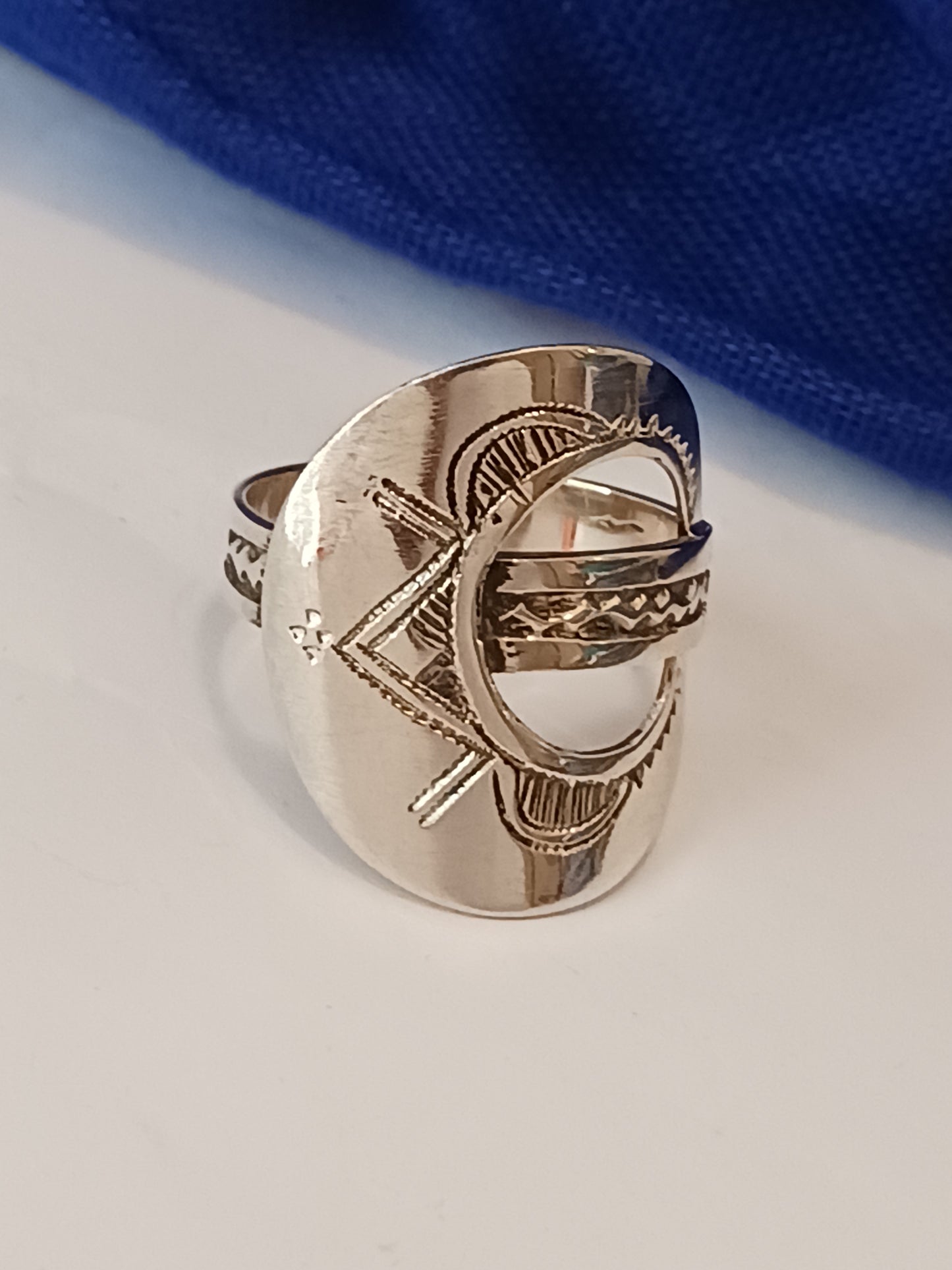 Bague touareg en argent massif