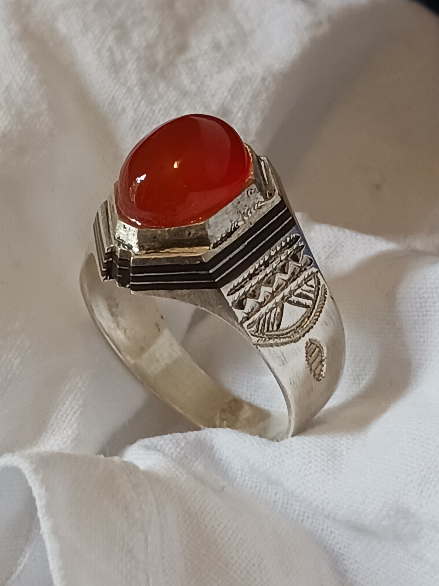 Bague touareg en argent massif