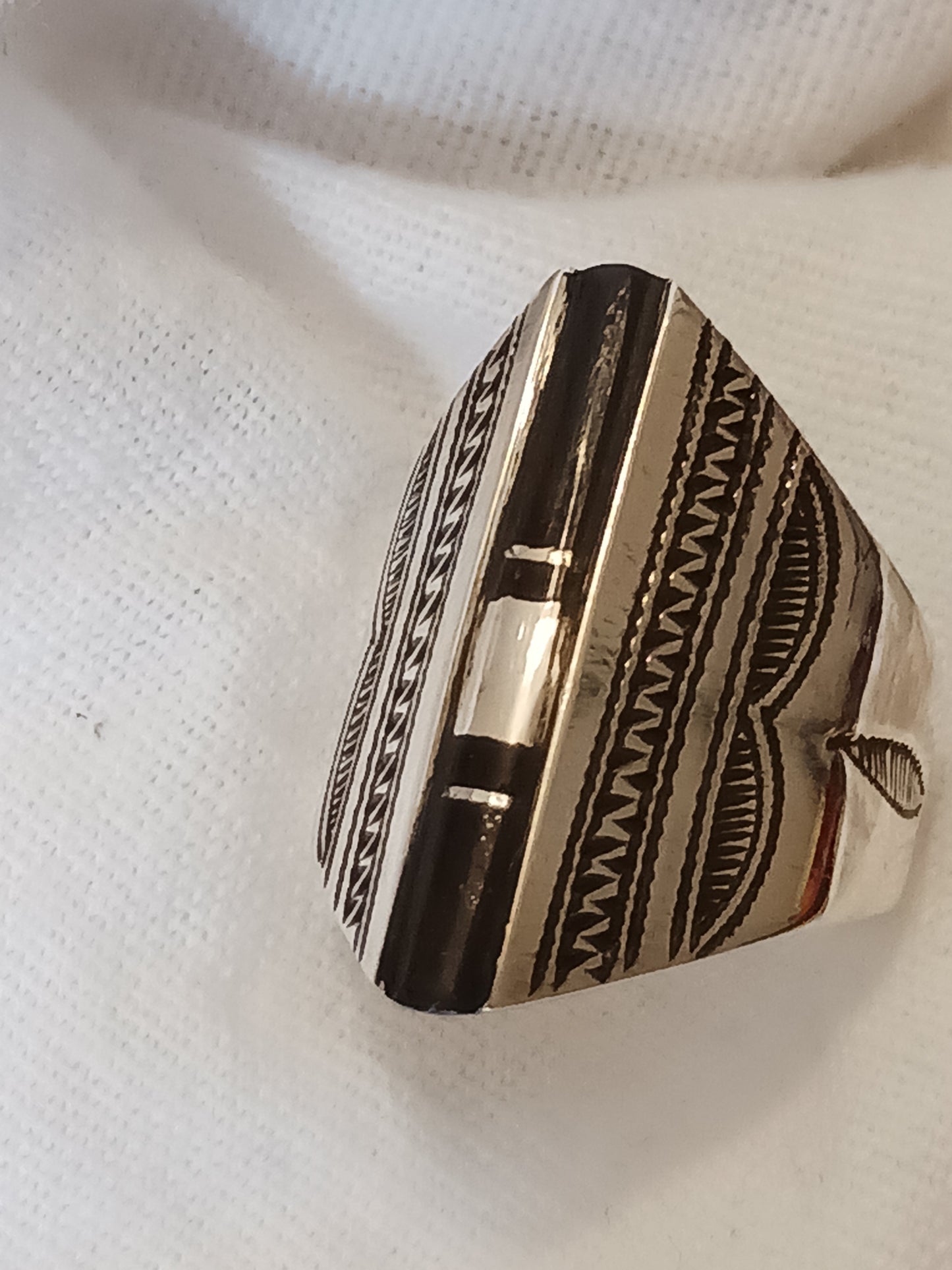 Bague touareg en argent massif