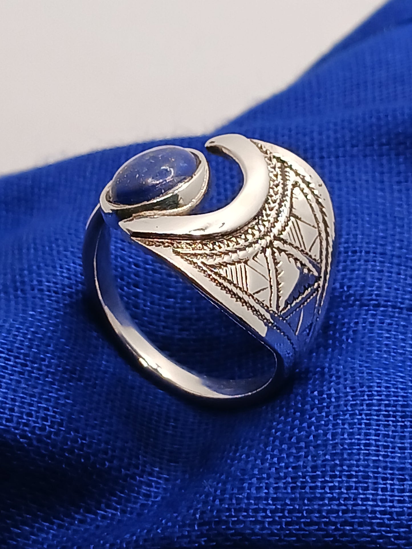 Bague touareg en argent massif