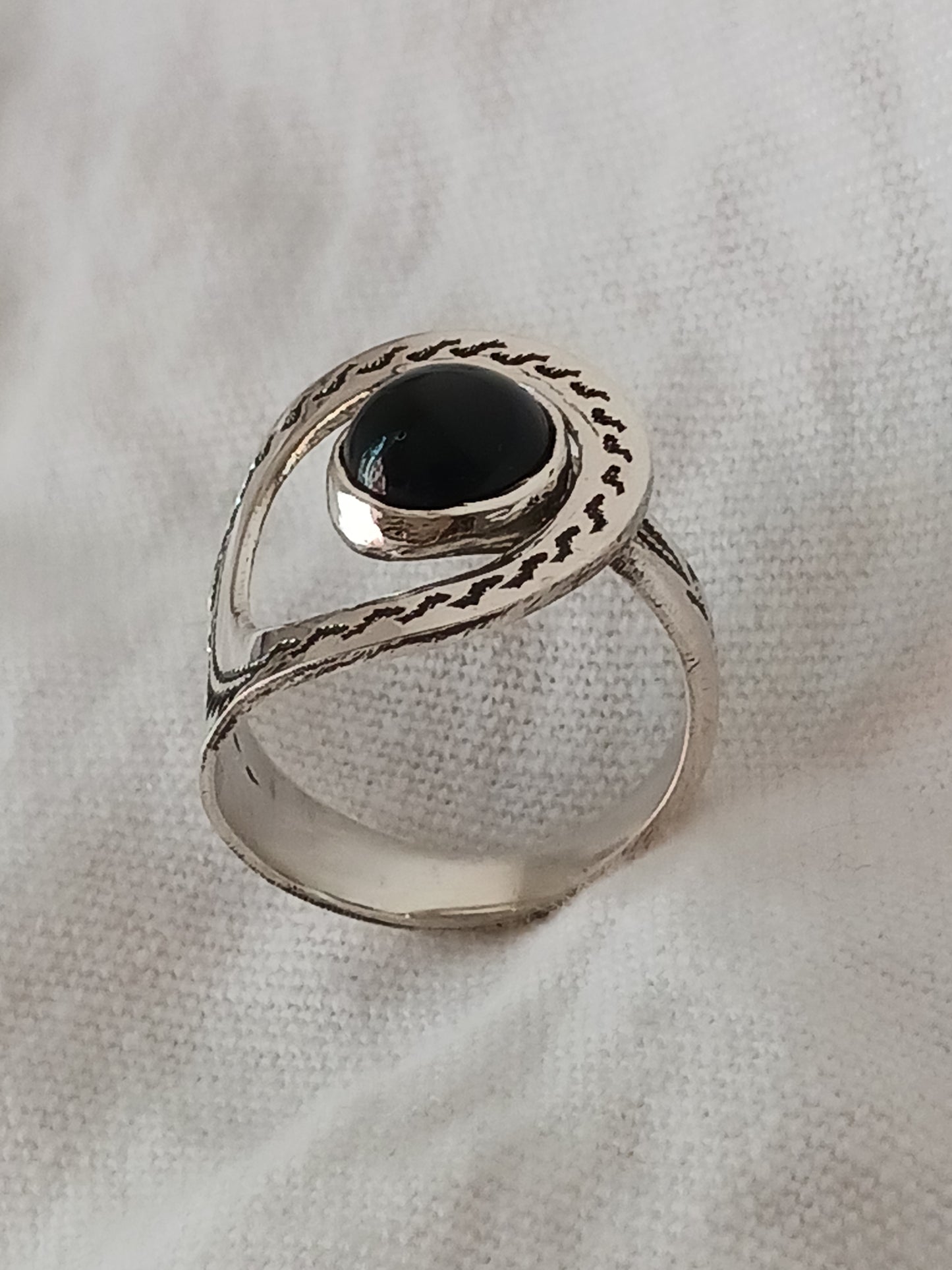 Bague touareg en argent massif