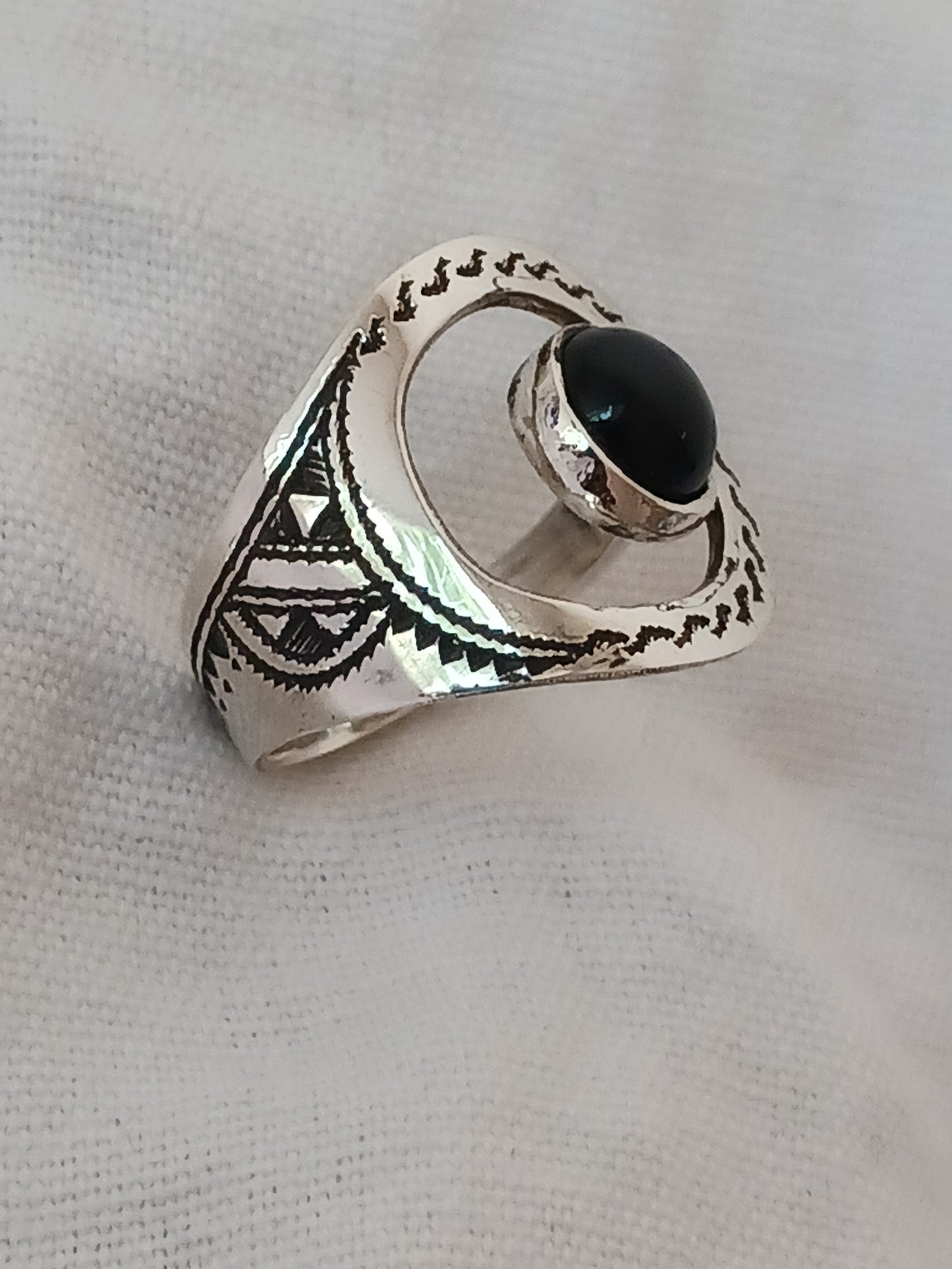 Bague touareg en argent massif