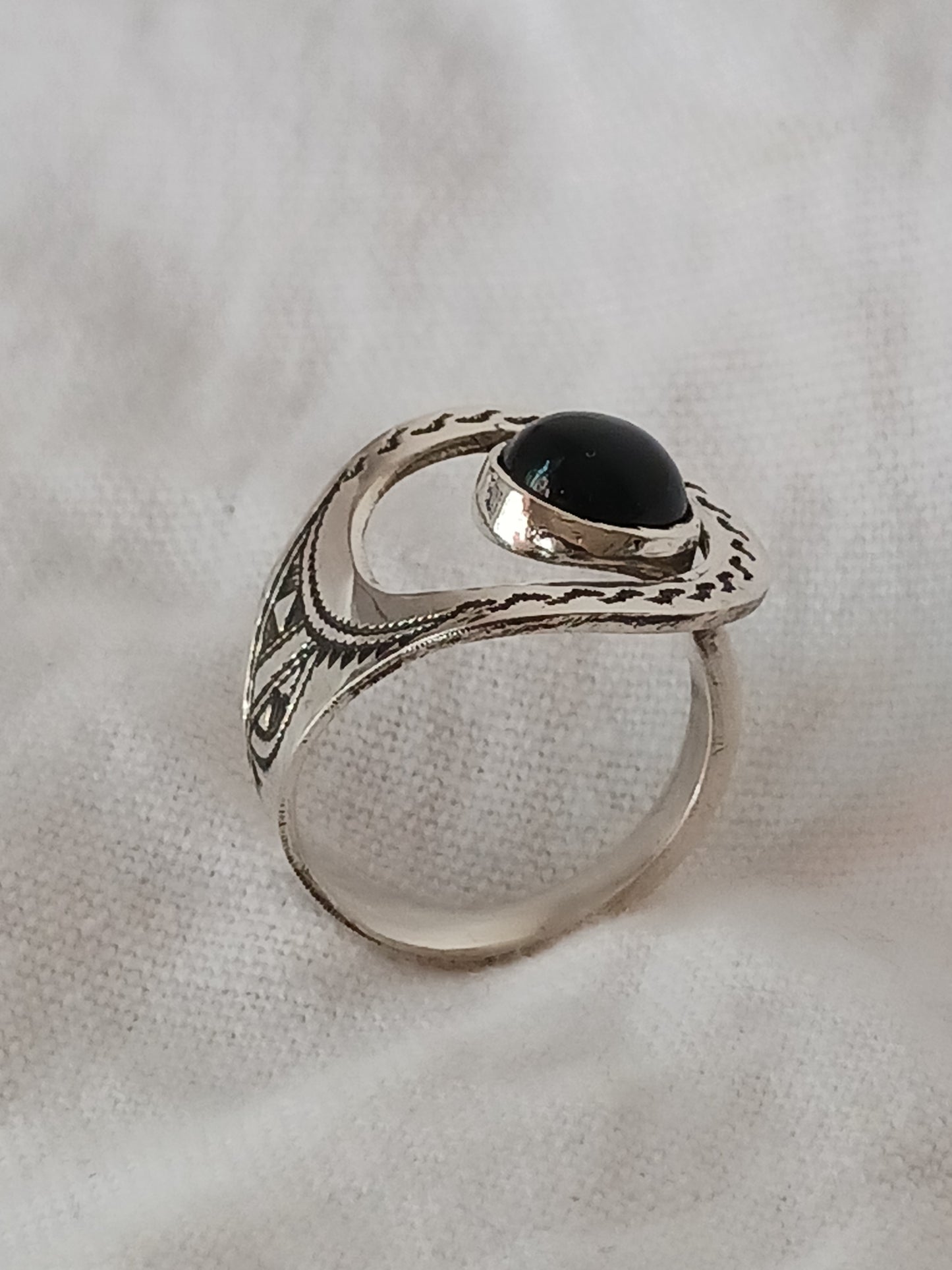 Bague touareg en argent massif