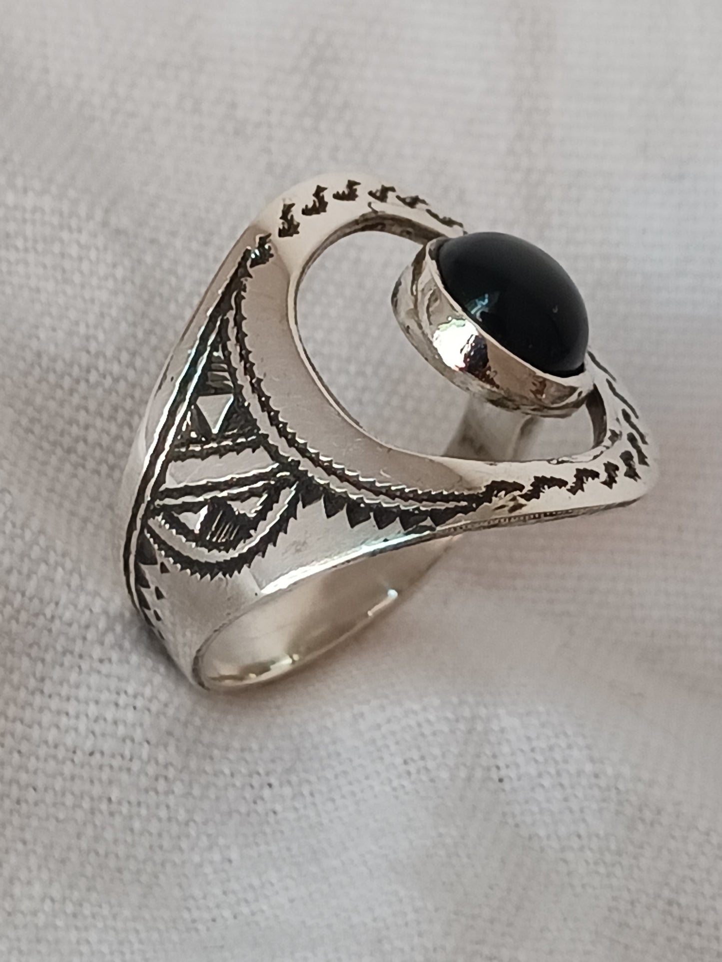 Bague touareg en argent massif