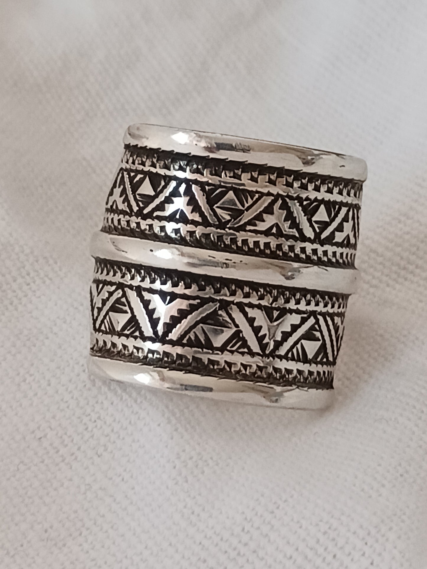 Bague touareg en argent massif