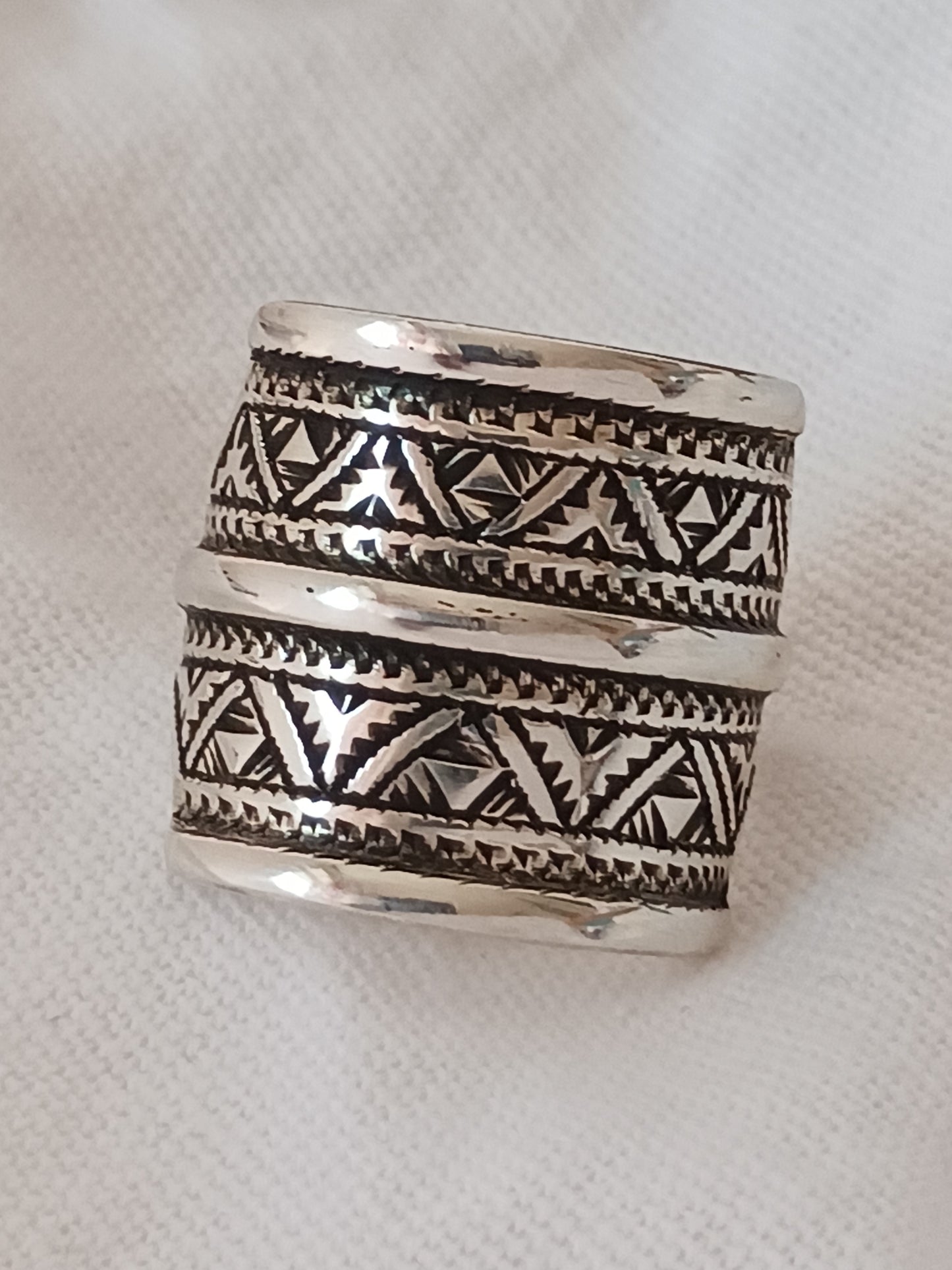 Bague touareg en argent massif