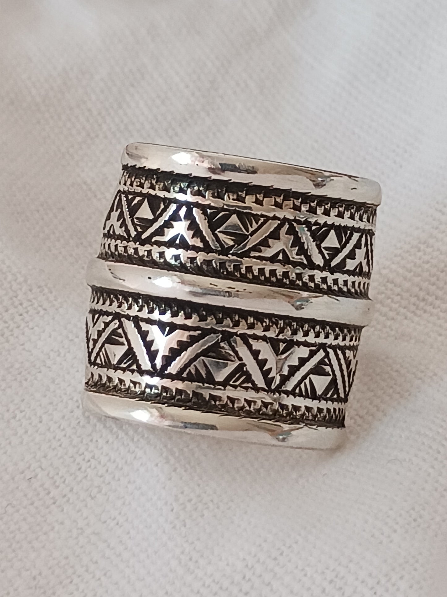 Bague touareg en argent massif