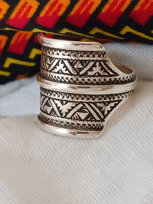 Bague touareg en argent massif