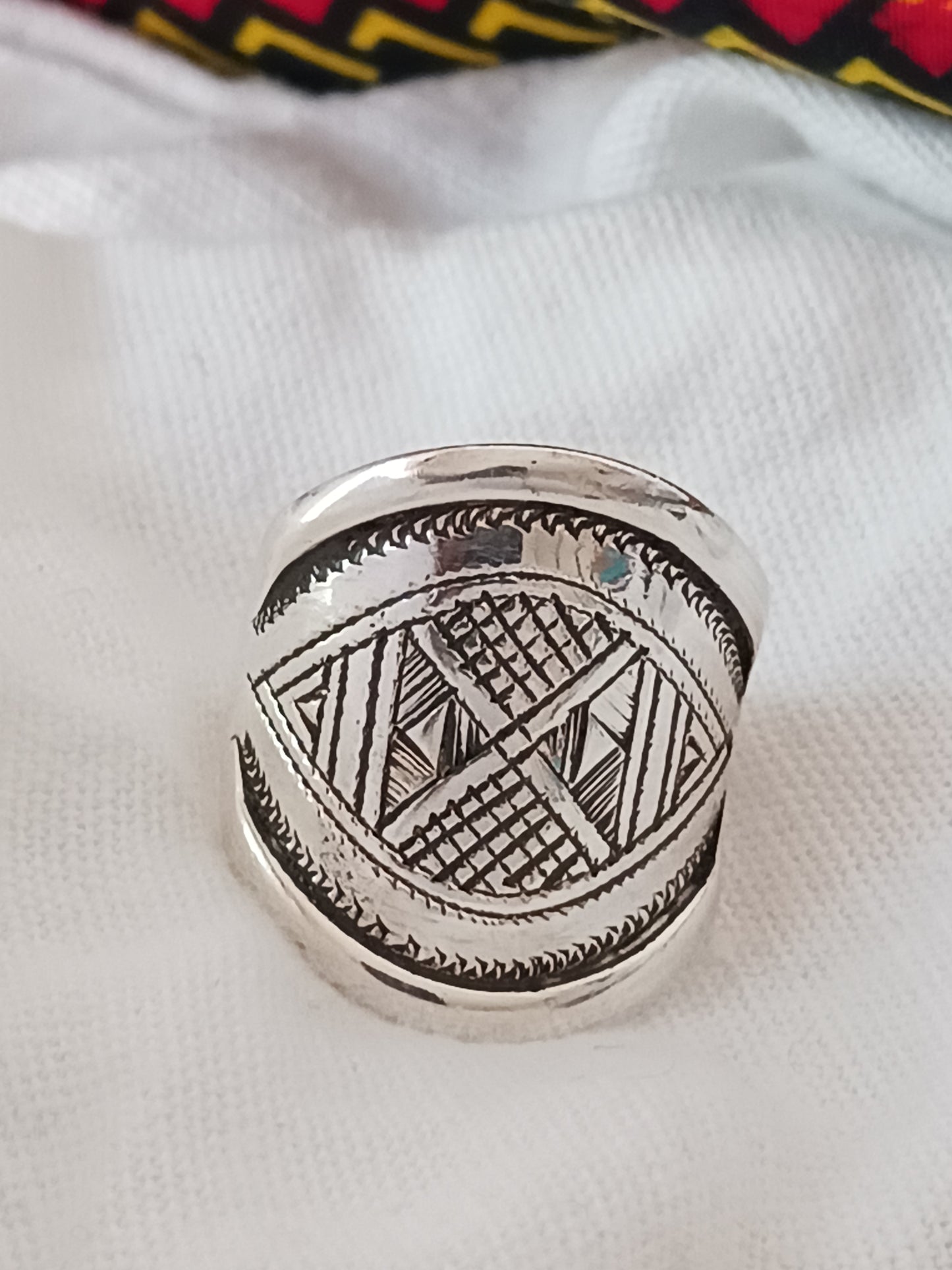 Bague touareg en argent massif