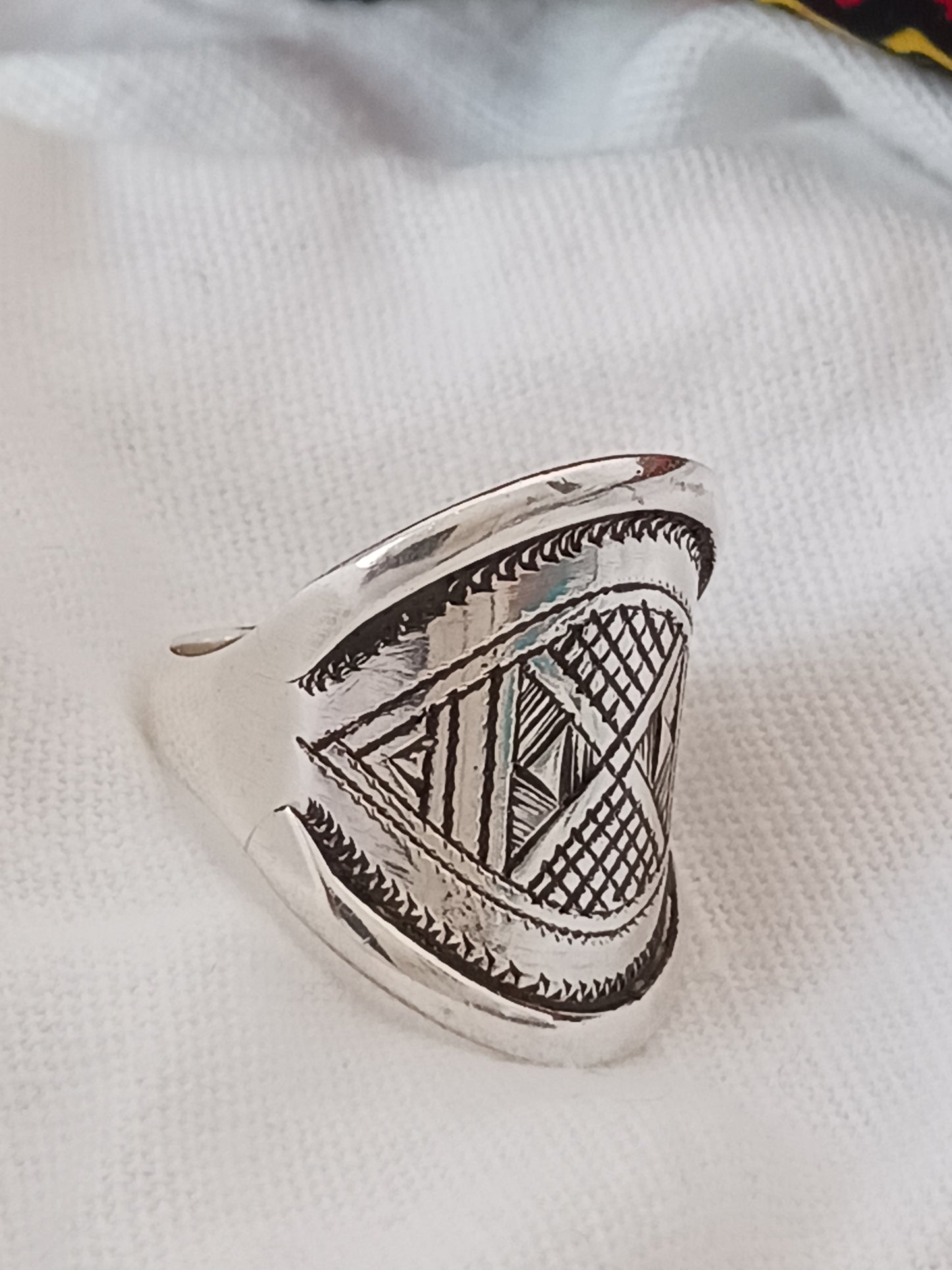 Bague touareg en argent massif
