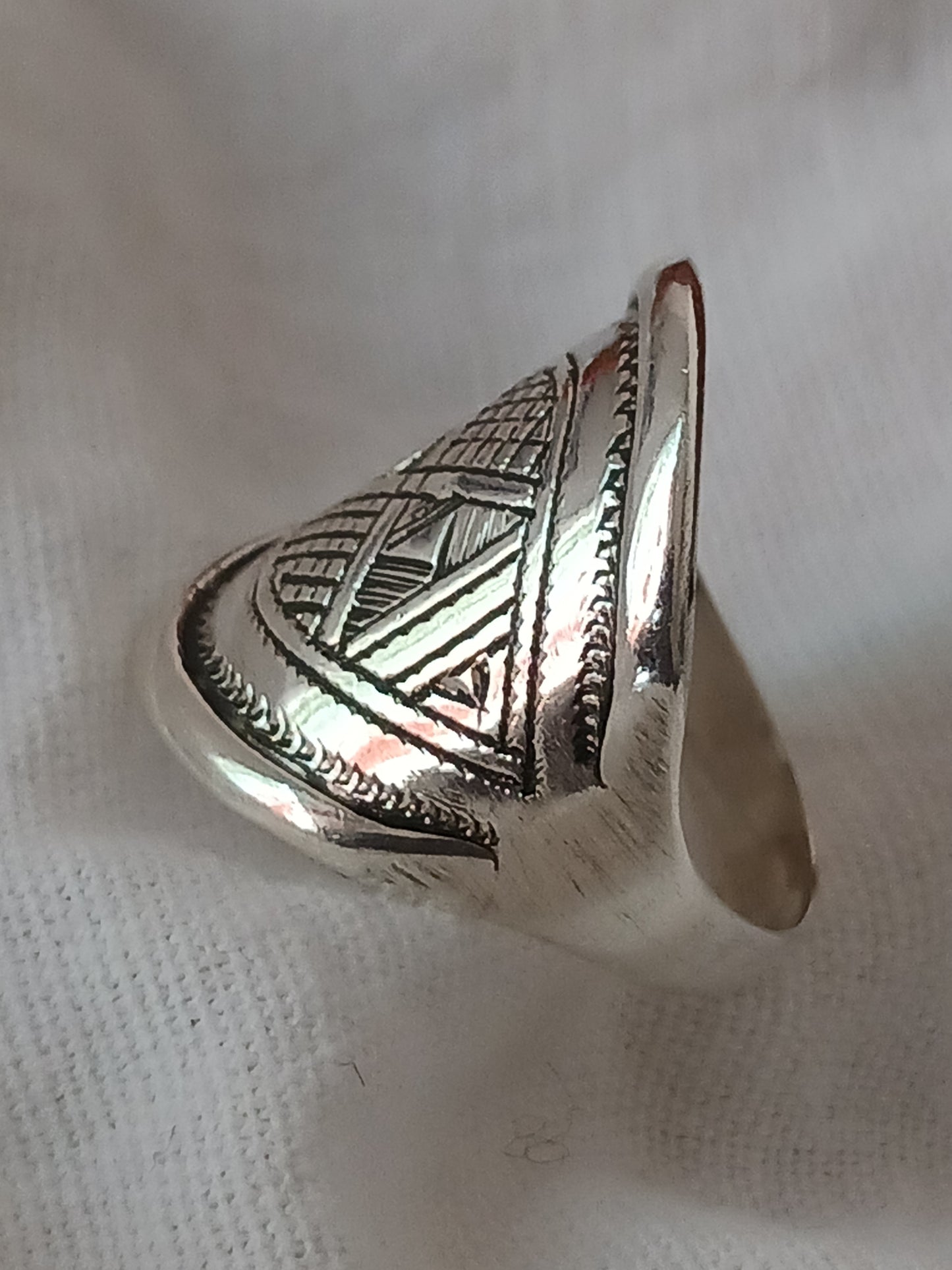 Bague touareg en argent massif