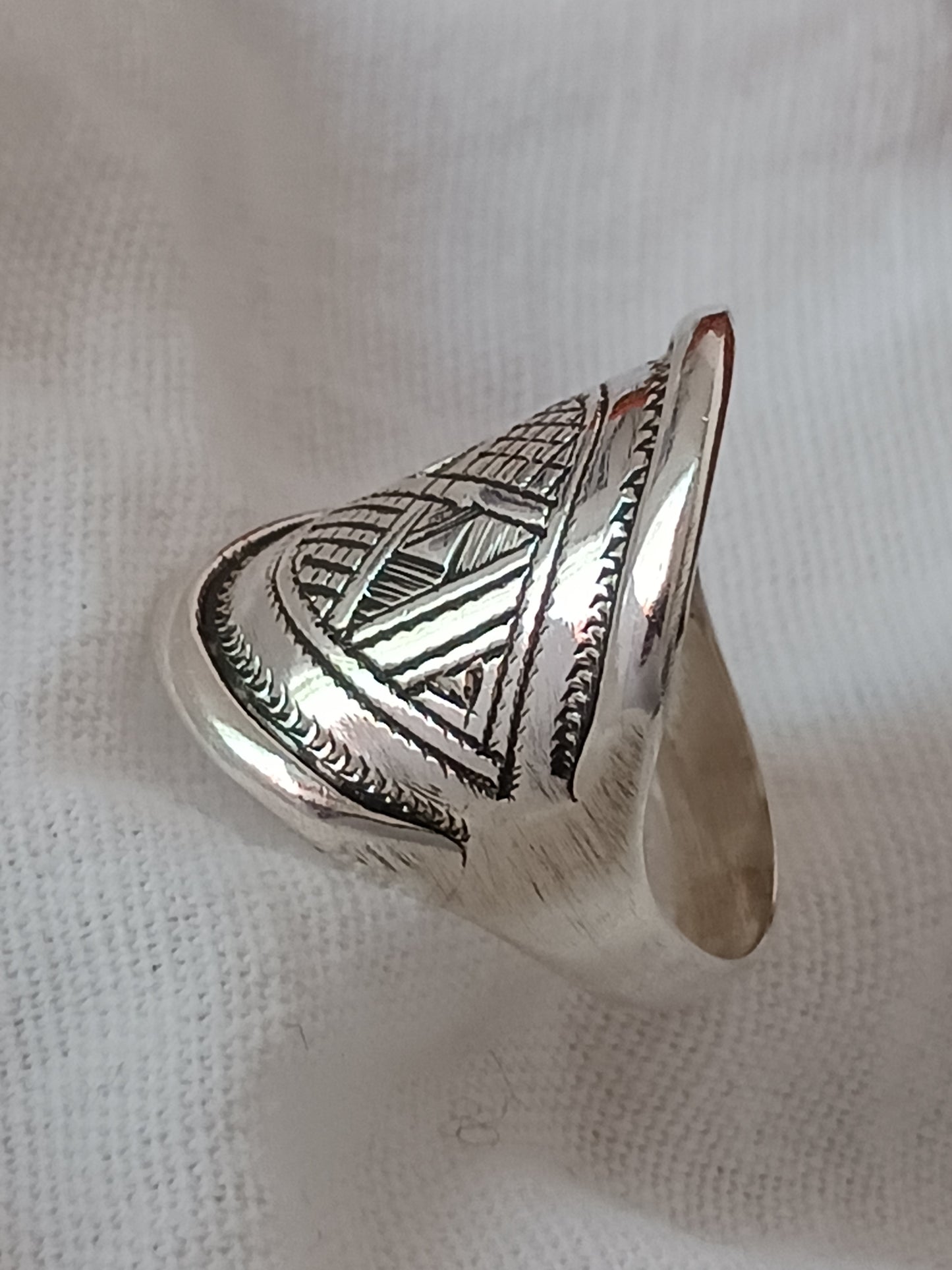 Bague touareg en argent massif
