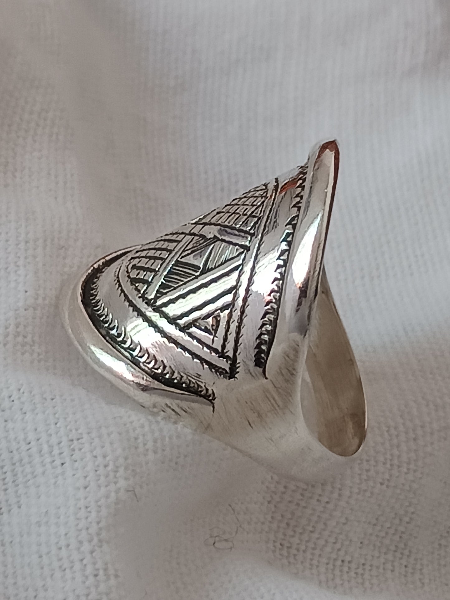 Bague touareg en argent massif