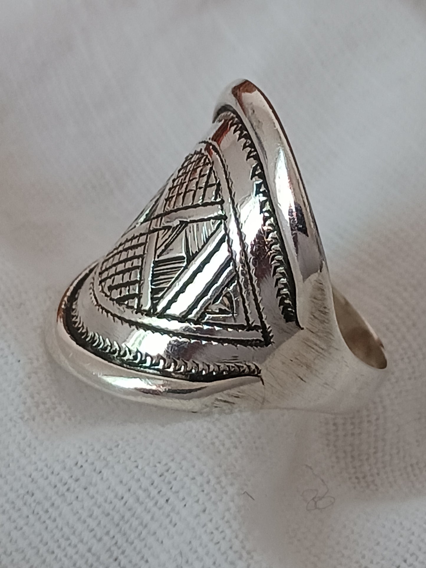 Bague touareg en argent massif