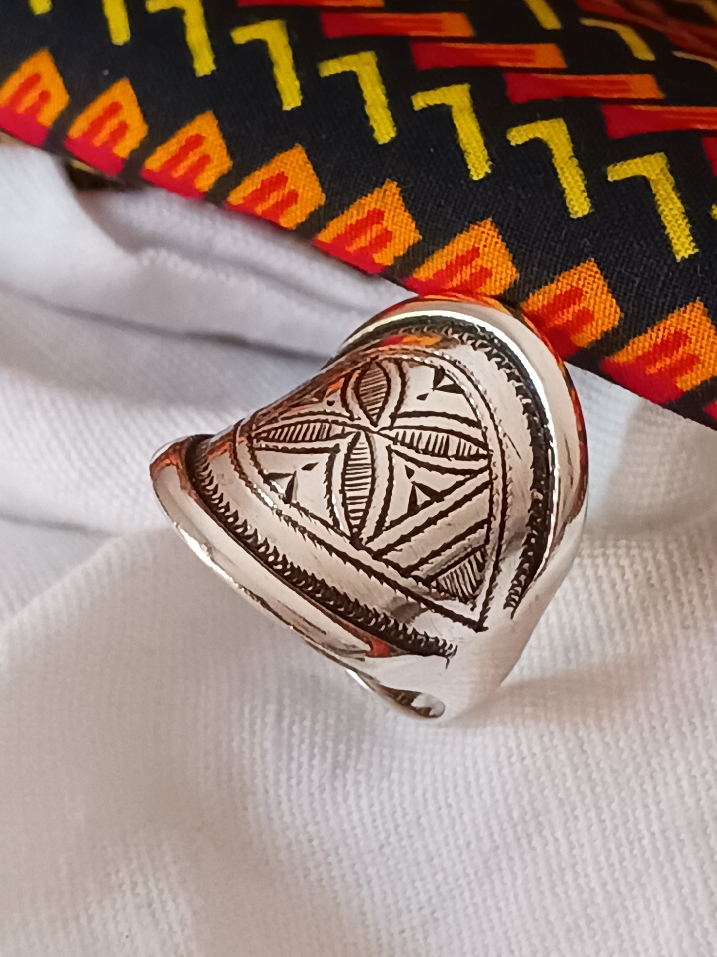 Bague touareg en argent massif