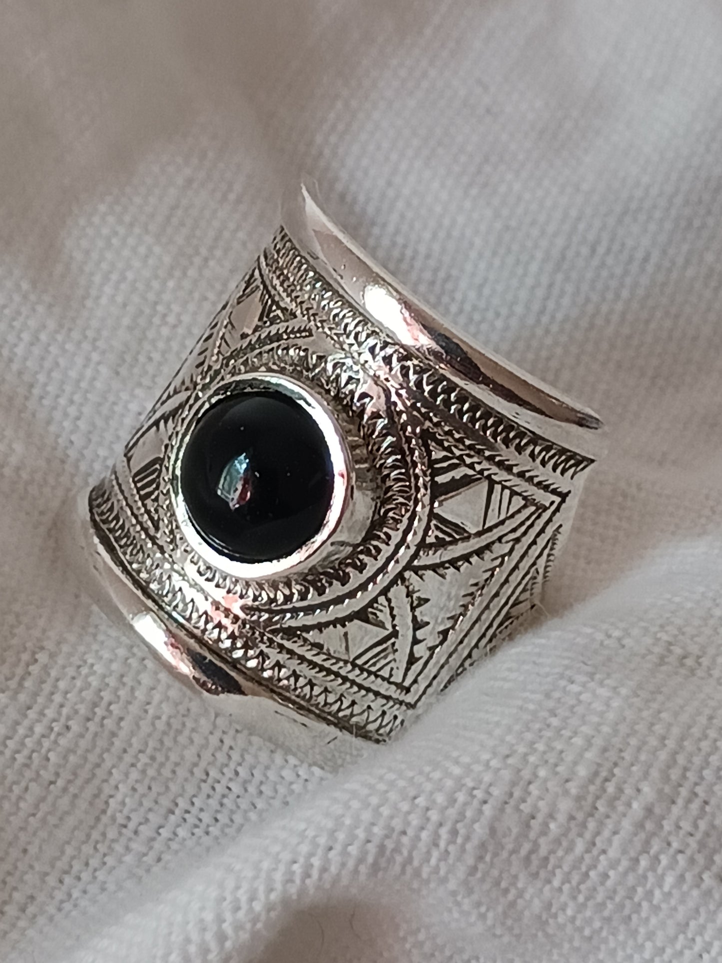 Bague touareg en argent massif