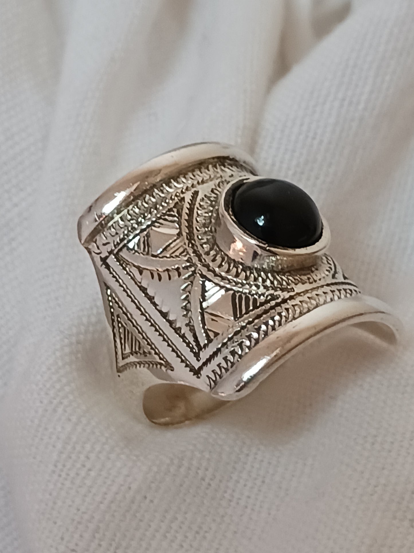 Bague touareg en argent massif