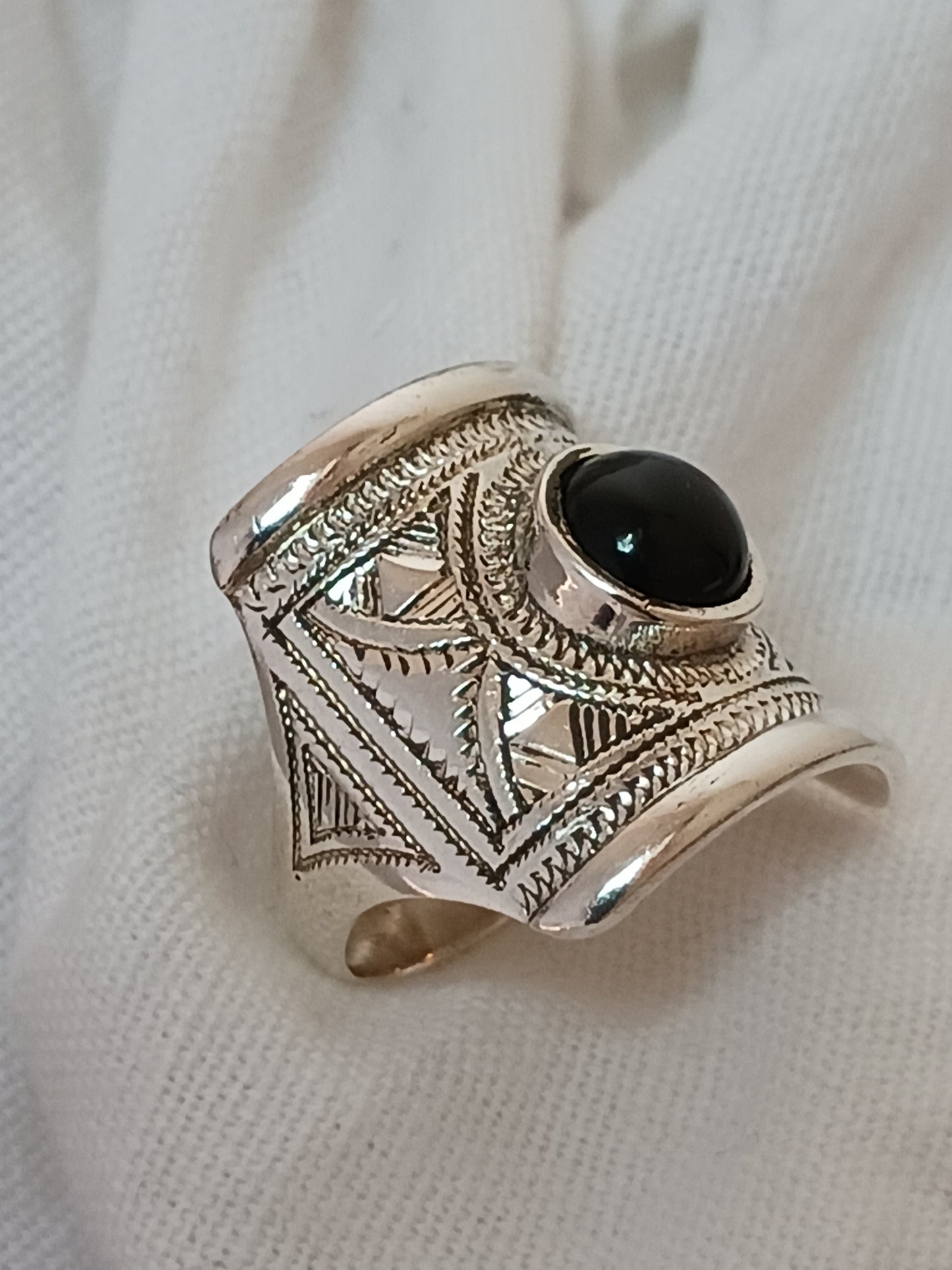 Bague touareg en argent massif