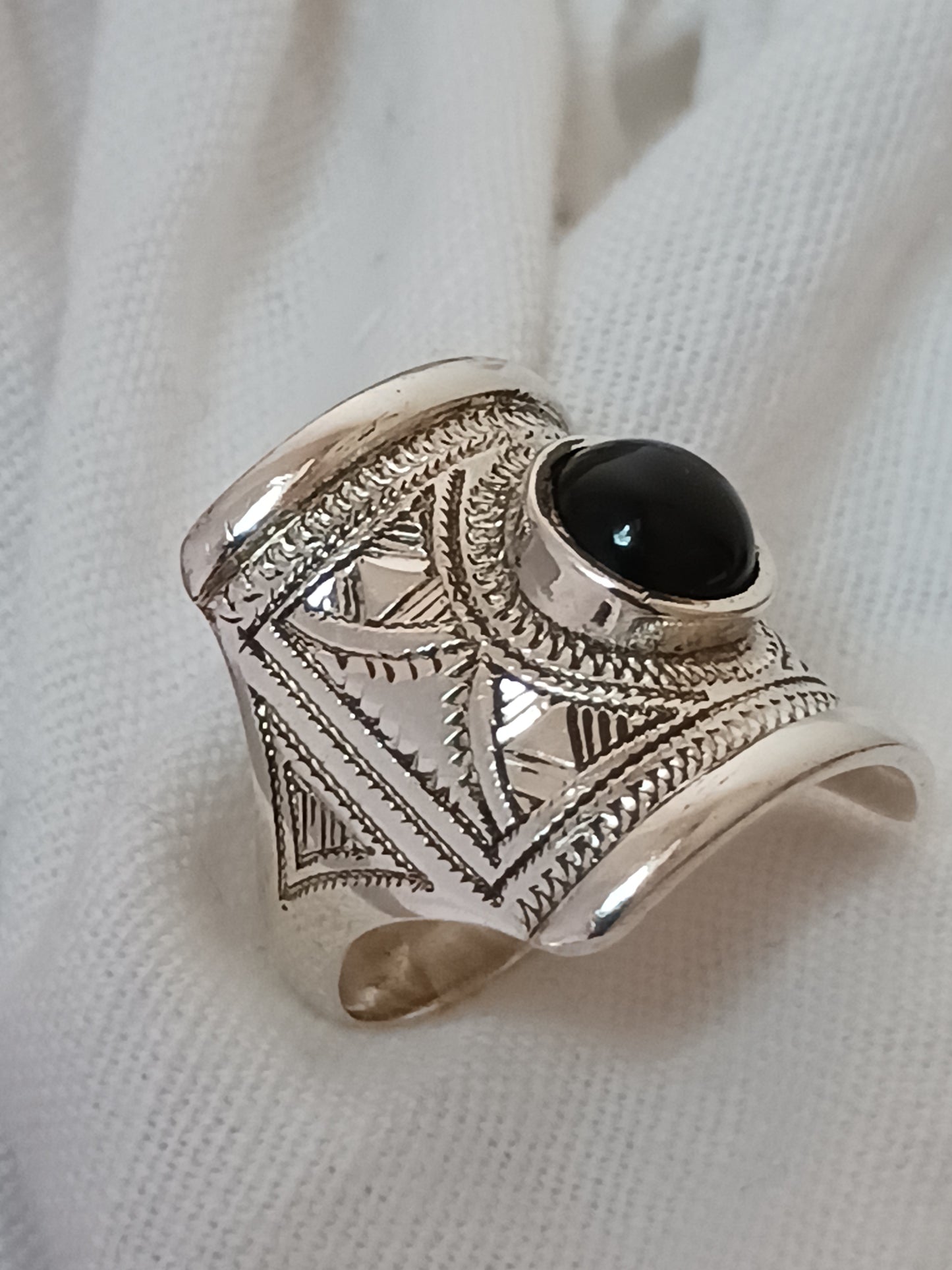 Bague touareg en argent massif