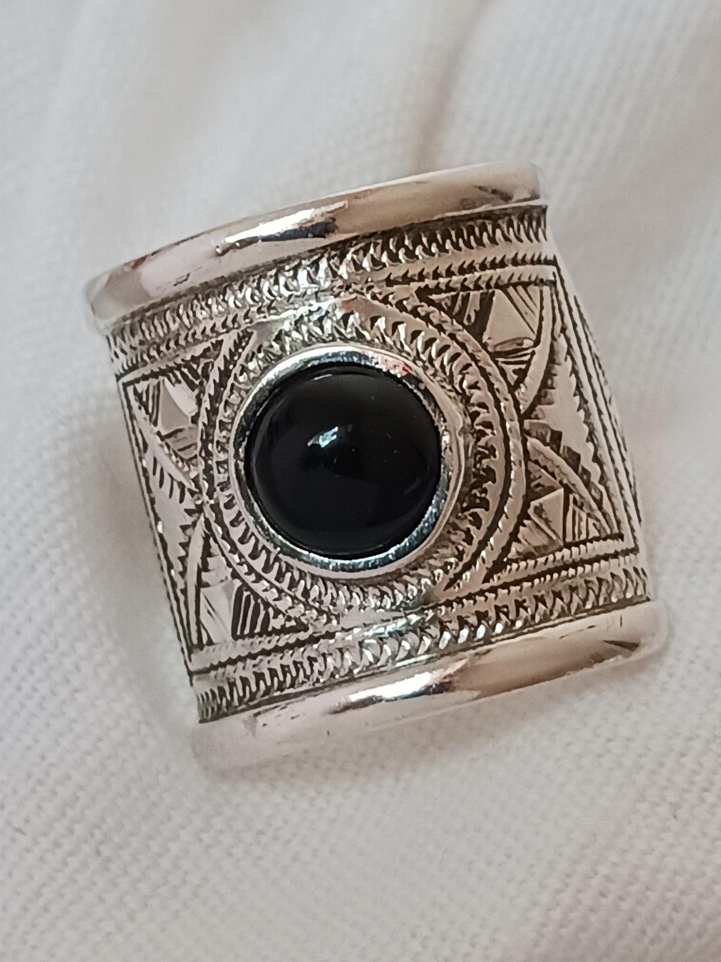 Bague touareg en argent massif