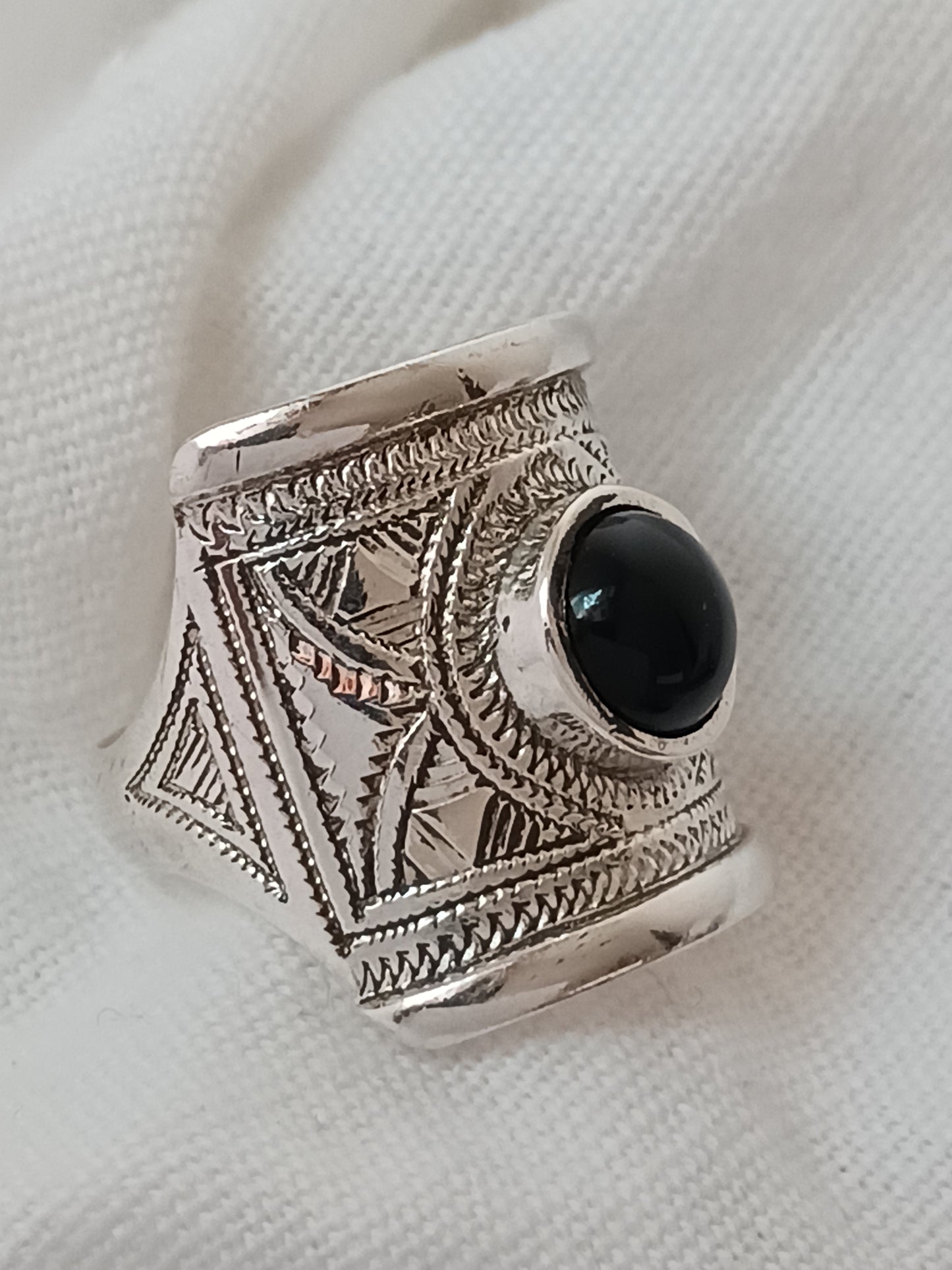 Bague touareg en argent massif