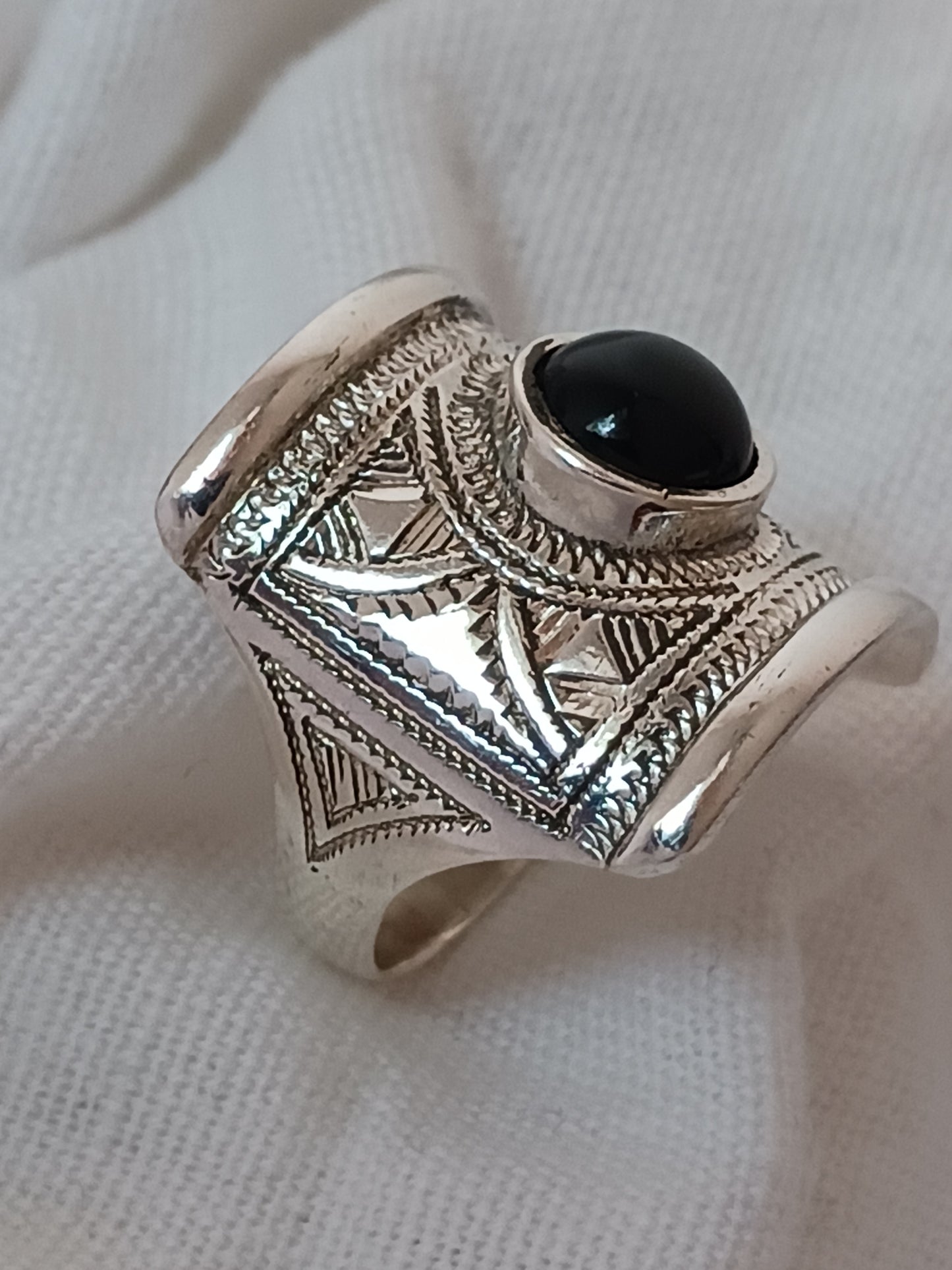 Bague touareg en argent massif